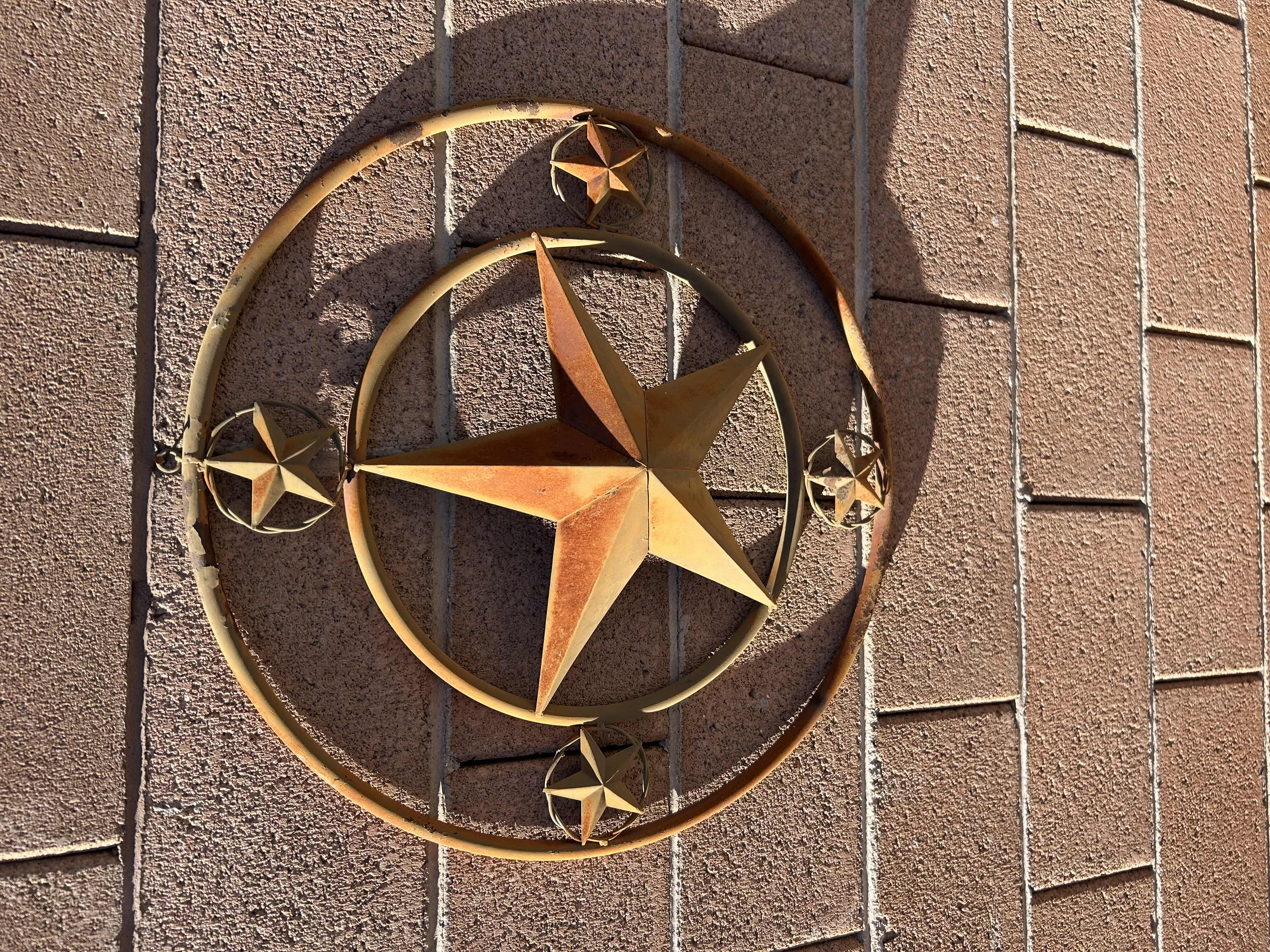 Photo 1 of 5- METAL STAR S WALL ART