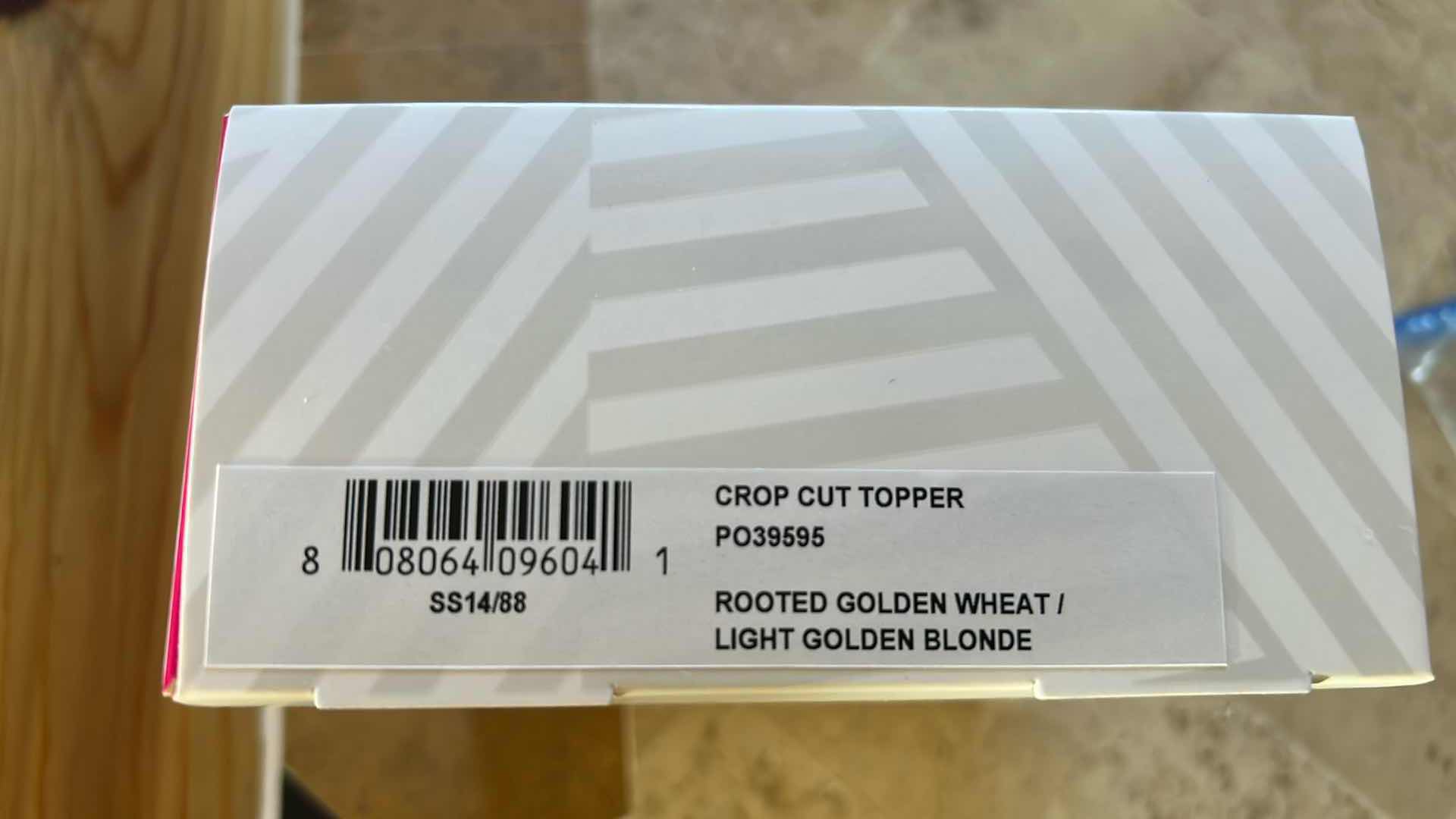 Photo 1 of HAIRDO EASIPART HD XL 18" CROP CUT TOPPER LIGHT GOLDEN BLONDE RETAIL $139