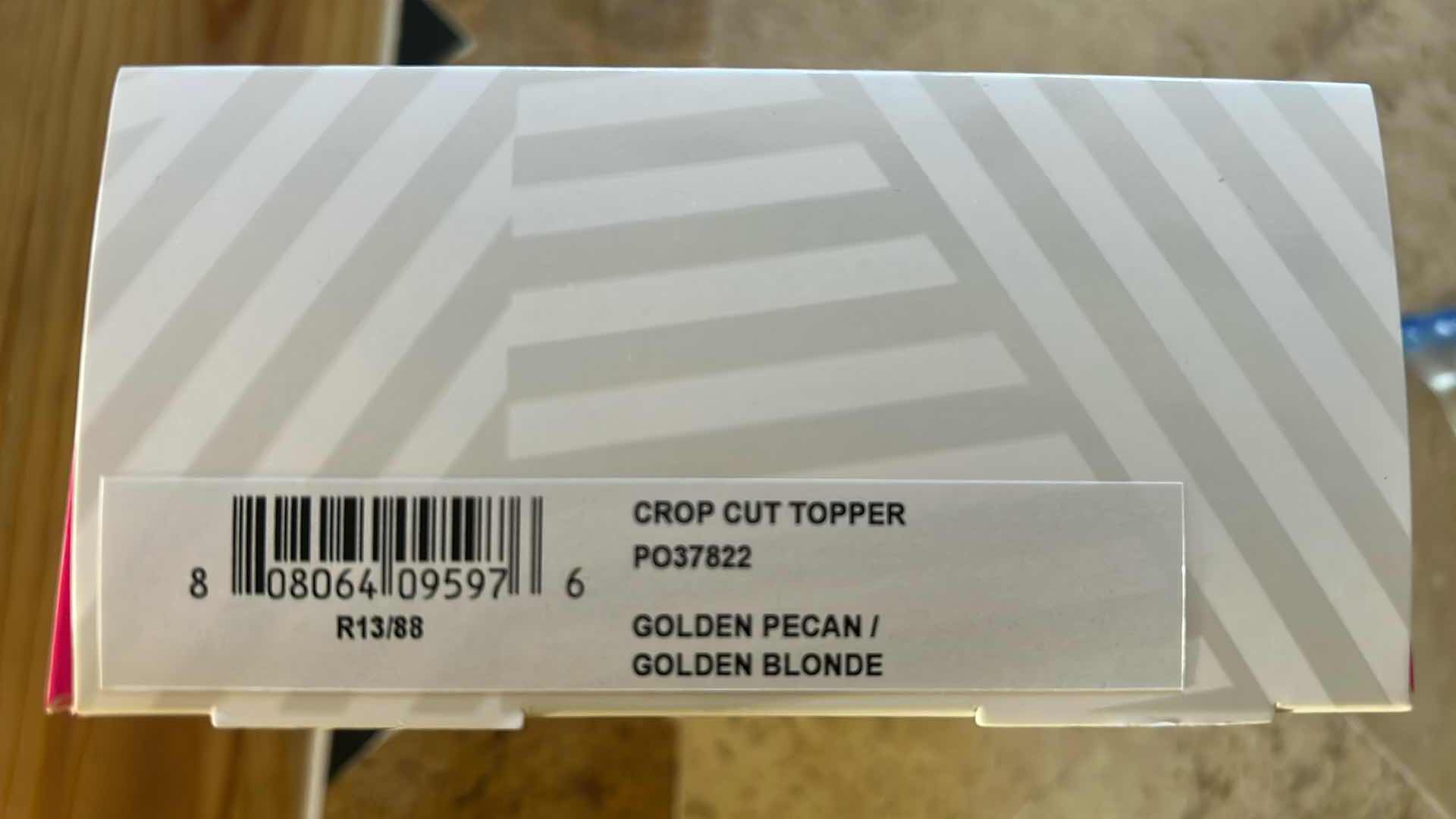 Photo 1 of HAIRDO EASIPART HD XL CROP CUT TOPPER GOLDEN BLONDE RETAIL $139