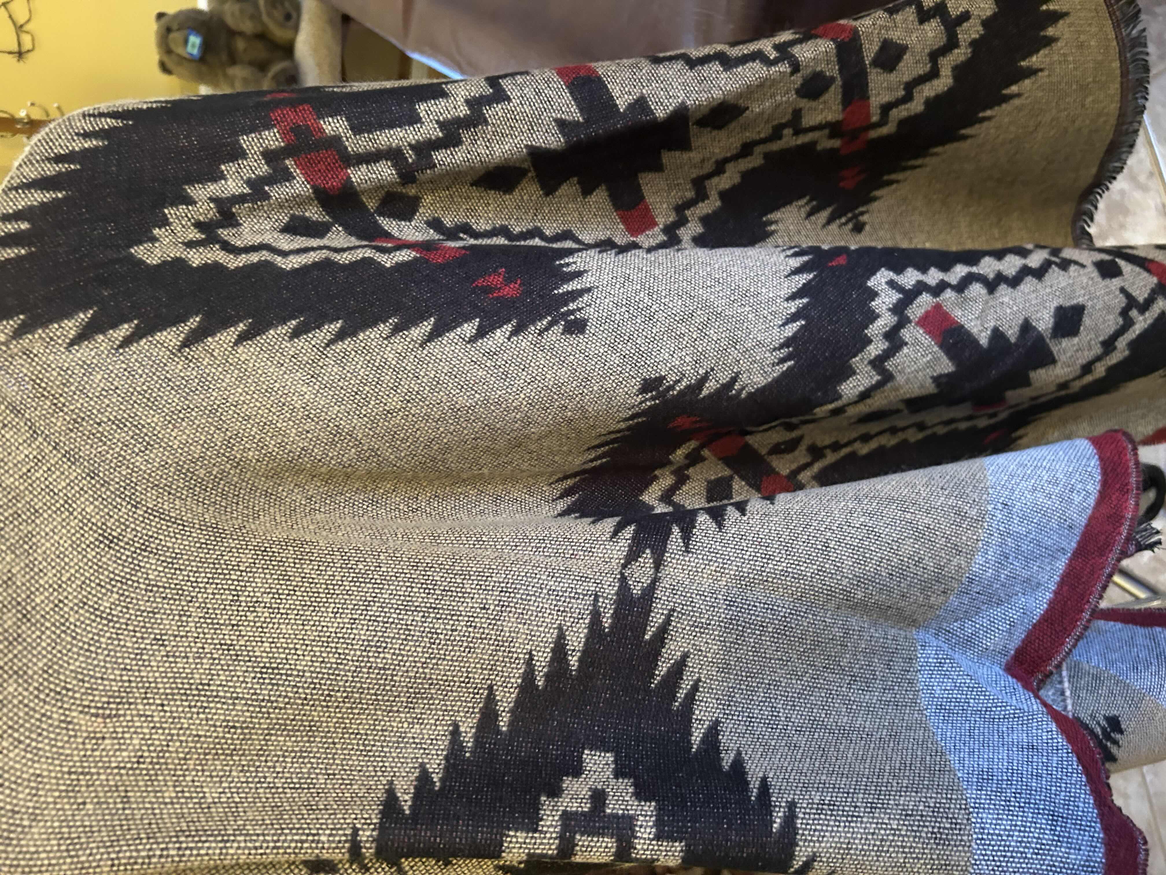 Photo 1 of AZIZA WOMENS SOUTHWESTERN OPEN FRONT WRAP/SHAWL