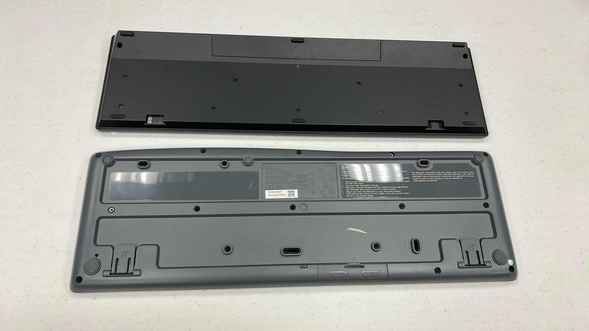 Photo 1 of 2- KEYBOARDS W DELL MOUSE