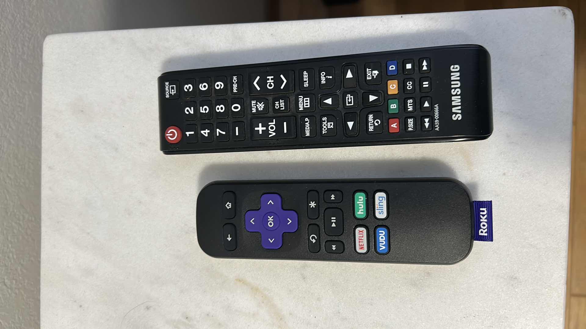 Photo 1 of SAMSUNG 32" WALL MOUNT TV W ROGU AND  REMOTE