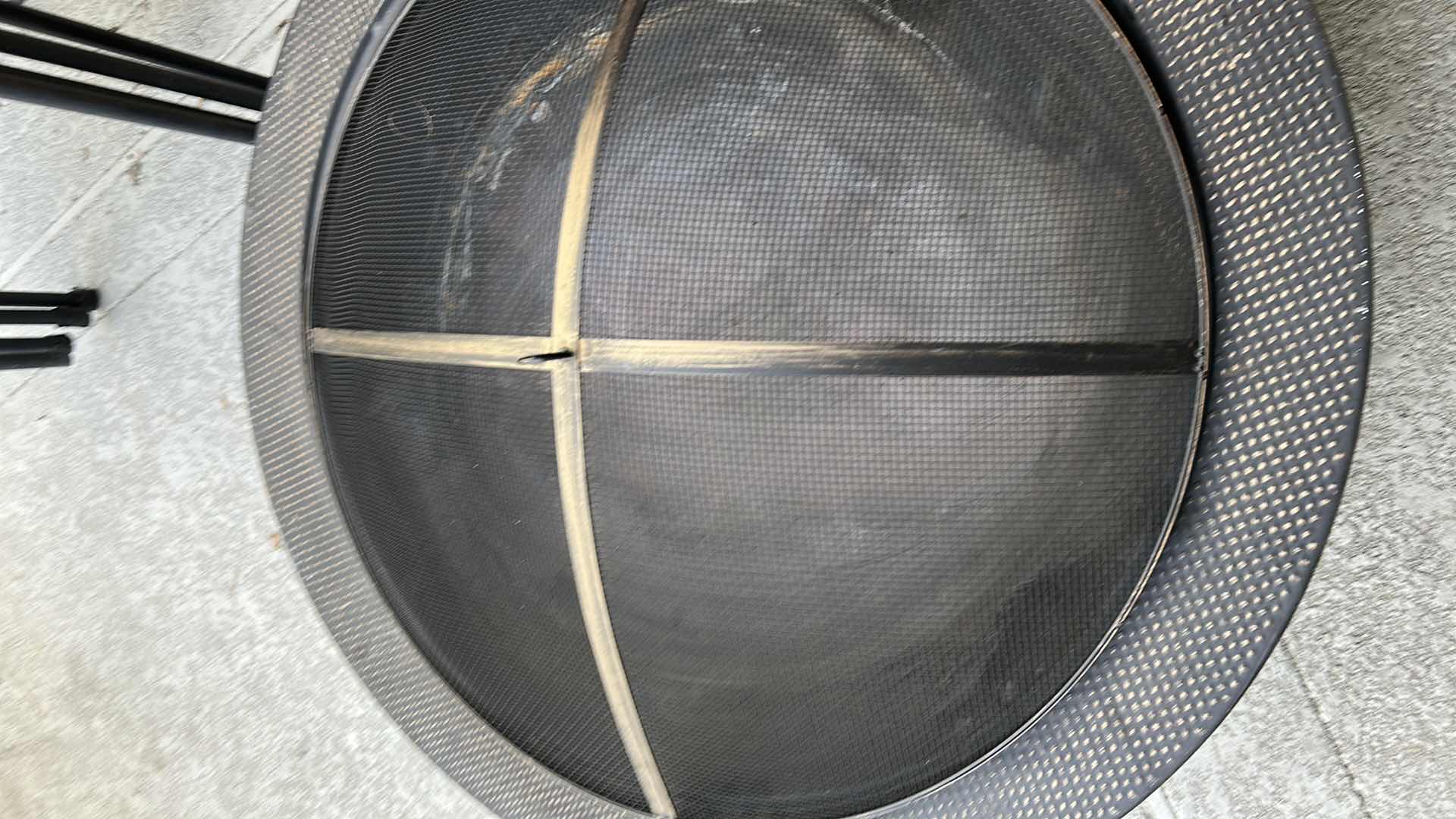 Photo 1 of METAL PORTABLE FIRE PIT W MESH COVER
