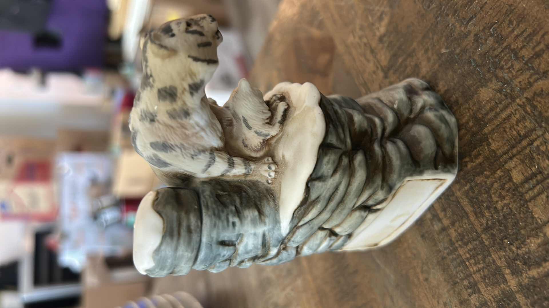 Photo 1 of LEOPARD CERAMIC SCULPTURE H4”