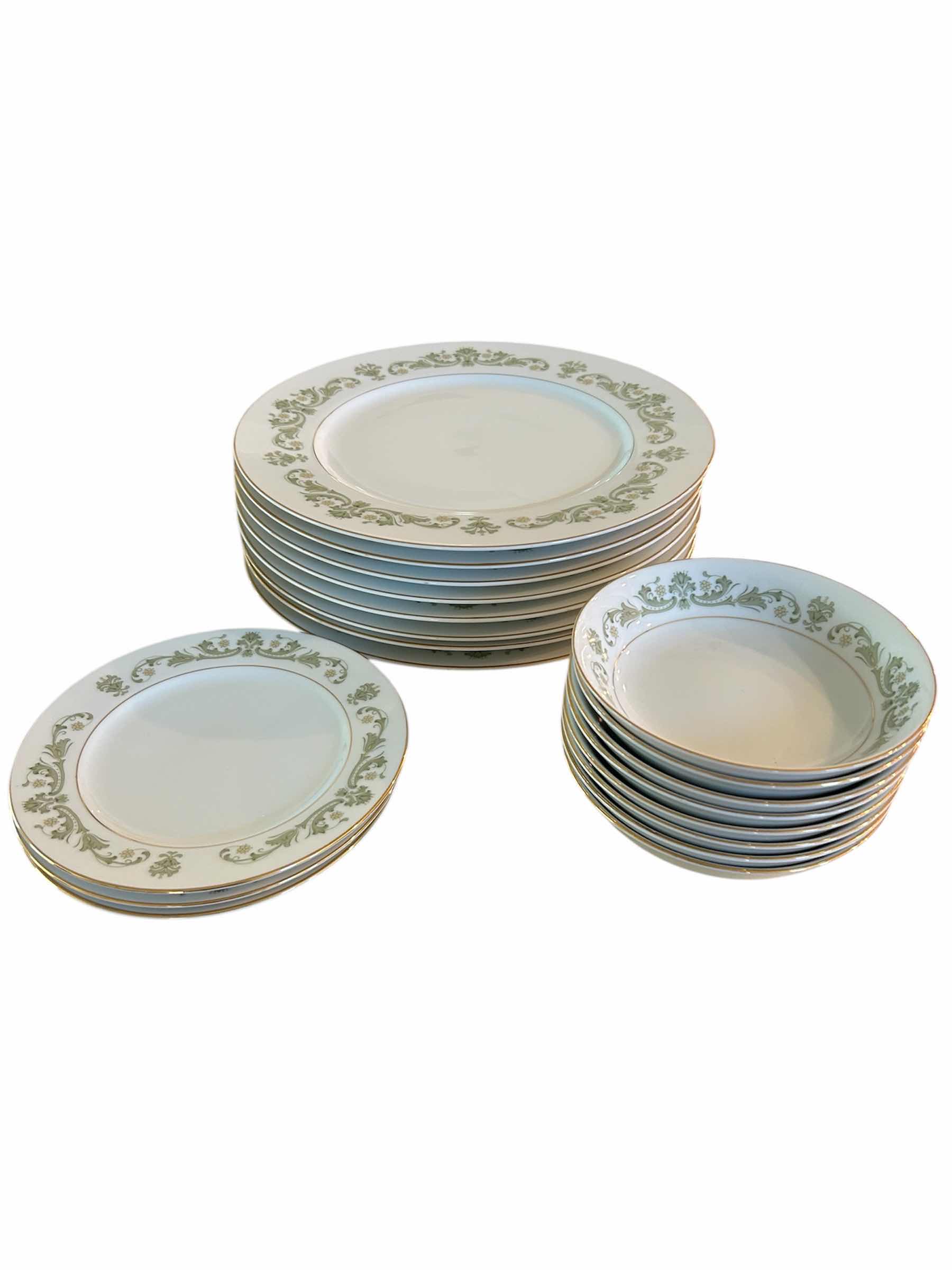 Photo 1 of 19 PCS STYLE HOUSE CONTESSA FINE. HINA DINNER PLATES BOWLS