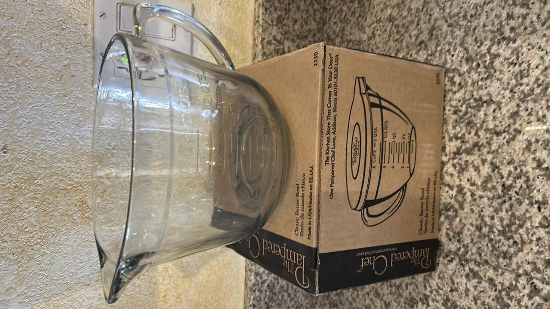 Photo 1 of PAMPERED CHEF BATTER BOWL IN BOX ANCHOR 8 CUP BATTER BOWL2 GLASS JUICER
