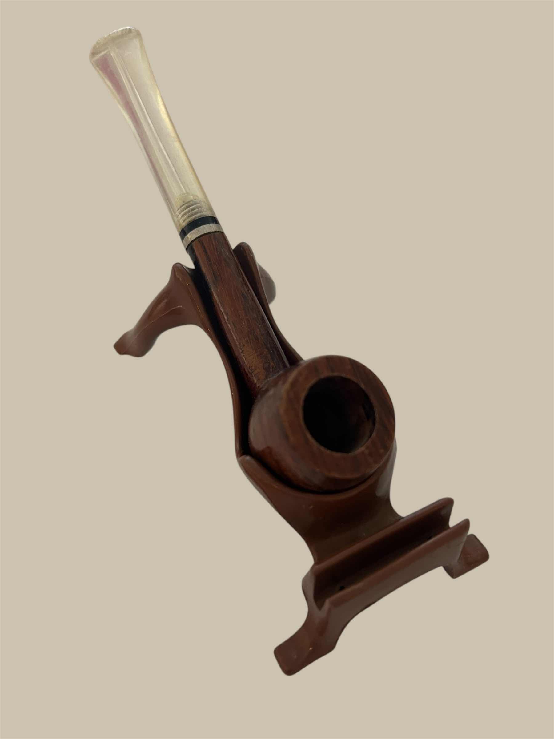 Photo 1 of CHURCHWARDEN STYLE TOBACCO PIPE W CLEAR STEM