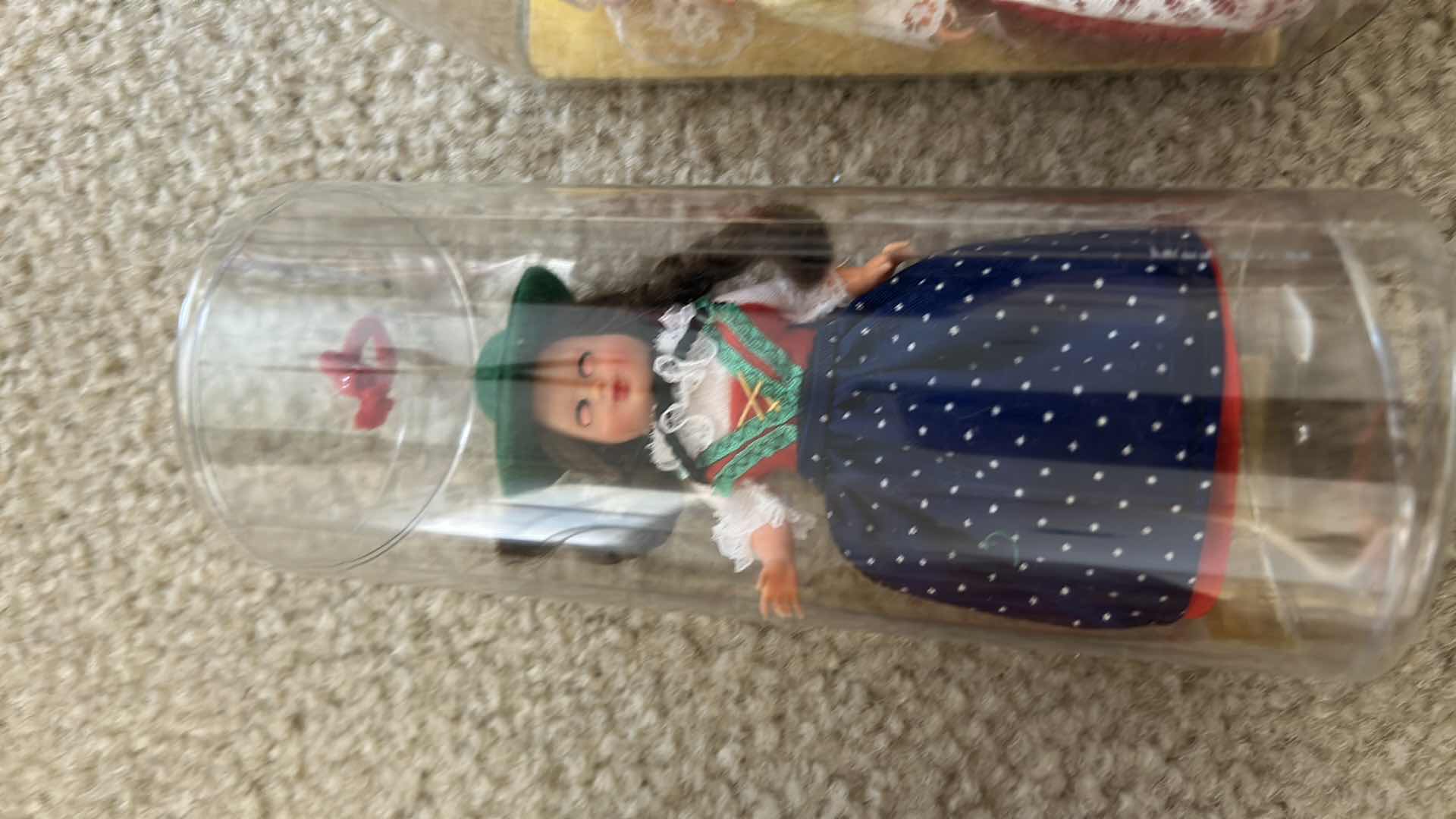 Photo 1 of 4- VINTAGE COLLECTABLE "DOLLS OF THE WORLD "H 4"