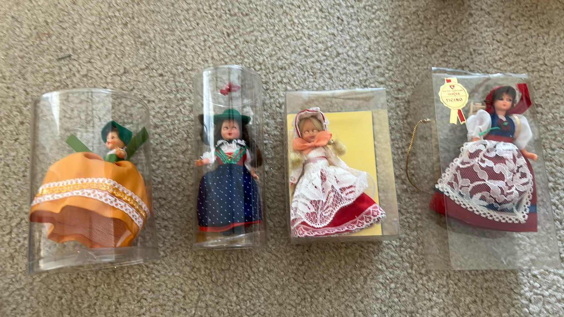 Photo 1 of 4- VINTAGE COLLECTABLE "DOLLS OF THE WORLD "H 4"