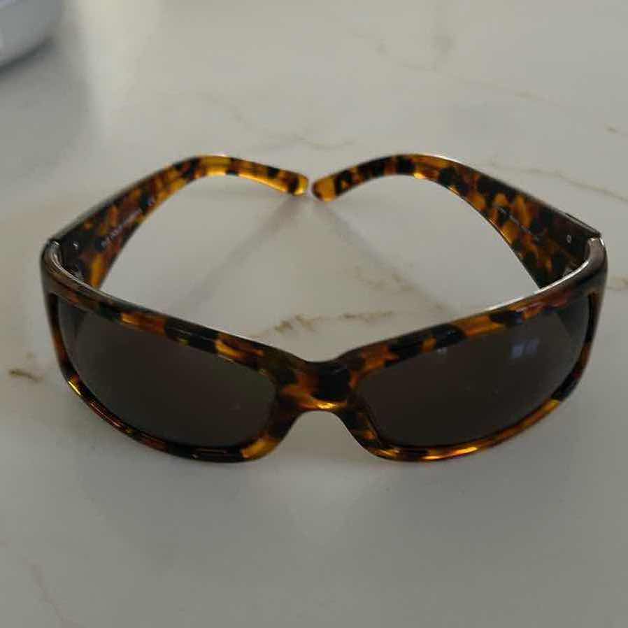 Photo 1 of DOLCE & GABBANA TORTOISE SHELL SUNGLASSES W CASE