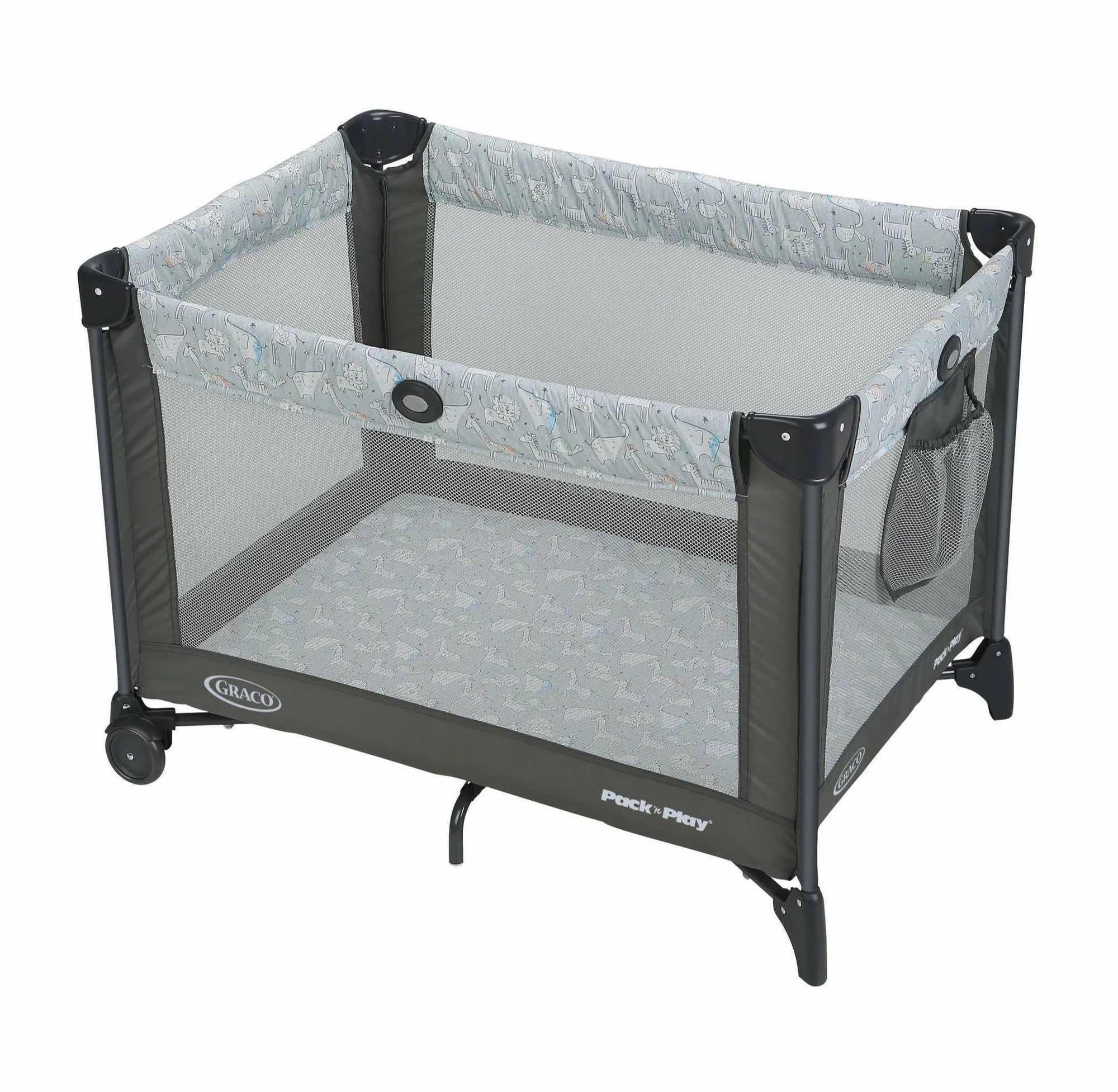 Photo 1 of GRACO PACK N PLAY PLAYARD W BABY BASSINET