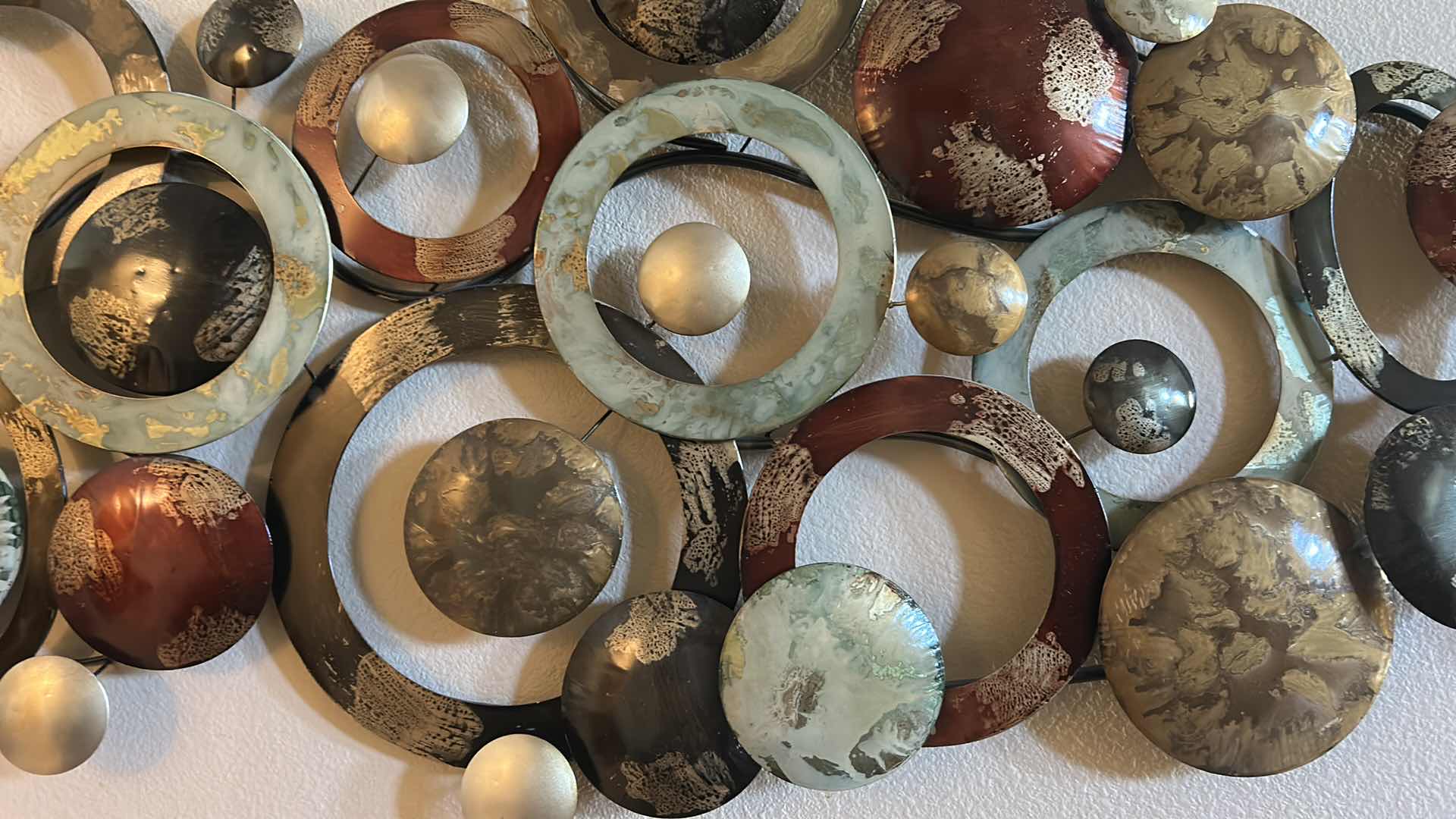 Photo 1 of 3 D METAL WALL SCULPTURE W OVERLAPPING CIRCLES AND SPHERES W 63"