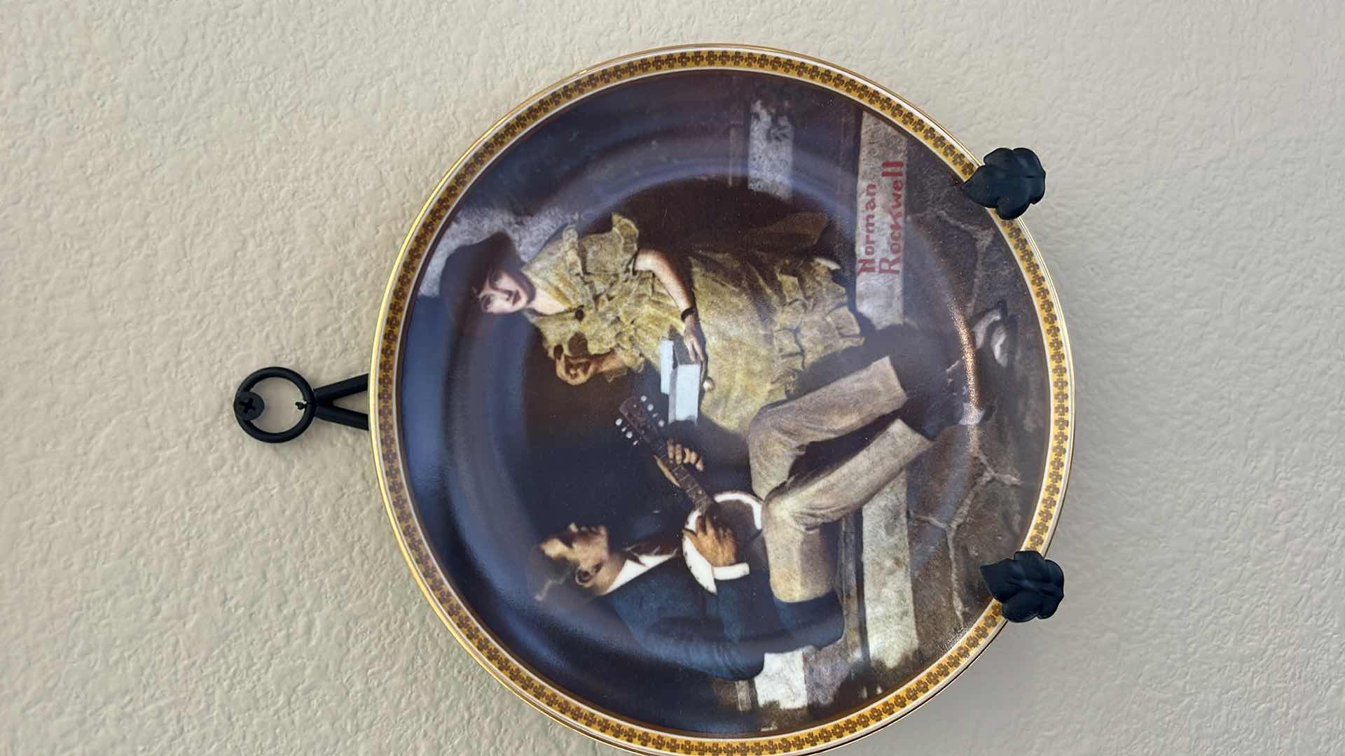 Photo 1 of 3- VINTAGE COLLECTABLE WALL PLATES FEATURING NORMAN ROCKWELL W 8"