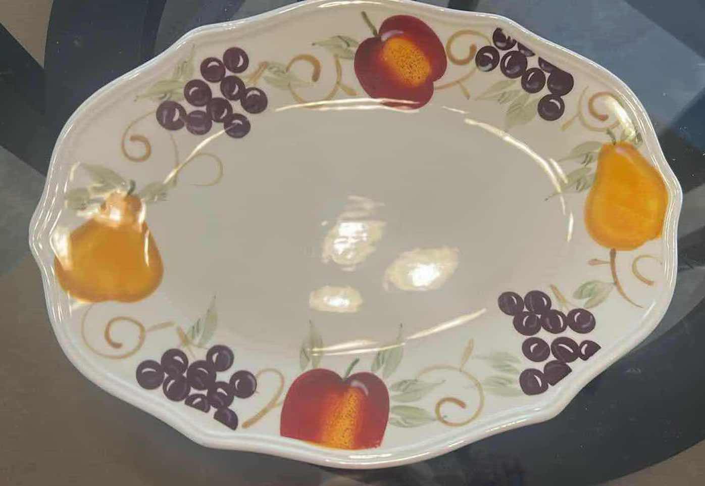 Photo 1 of 2- BETTER HOMES & GARDEN BELLA FRUIT PLATTERS