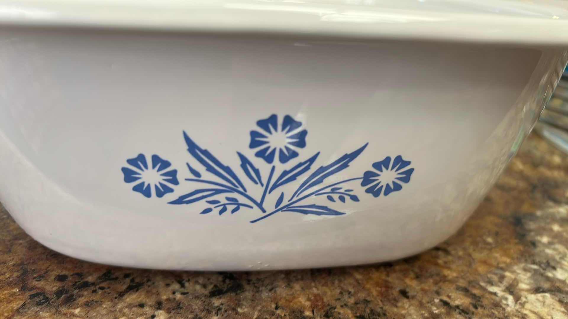 View 3 of VINTAGE BLUE CORNFLOWER CORNING-WARE 5 QT DUTCH OVEN