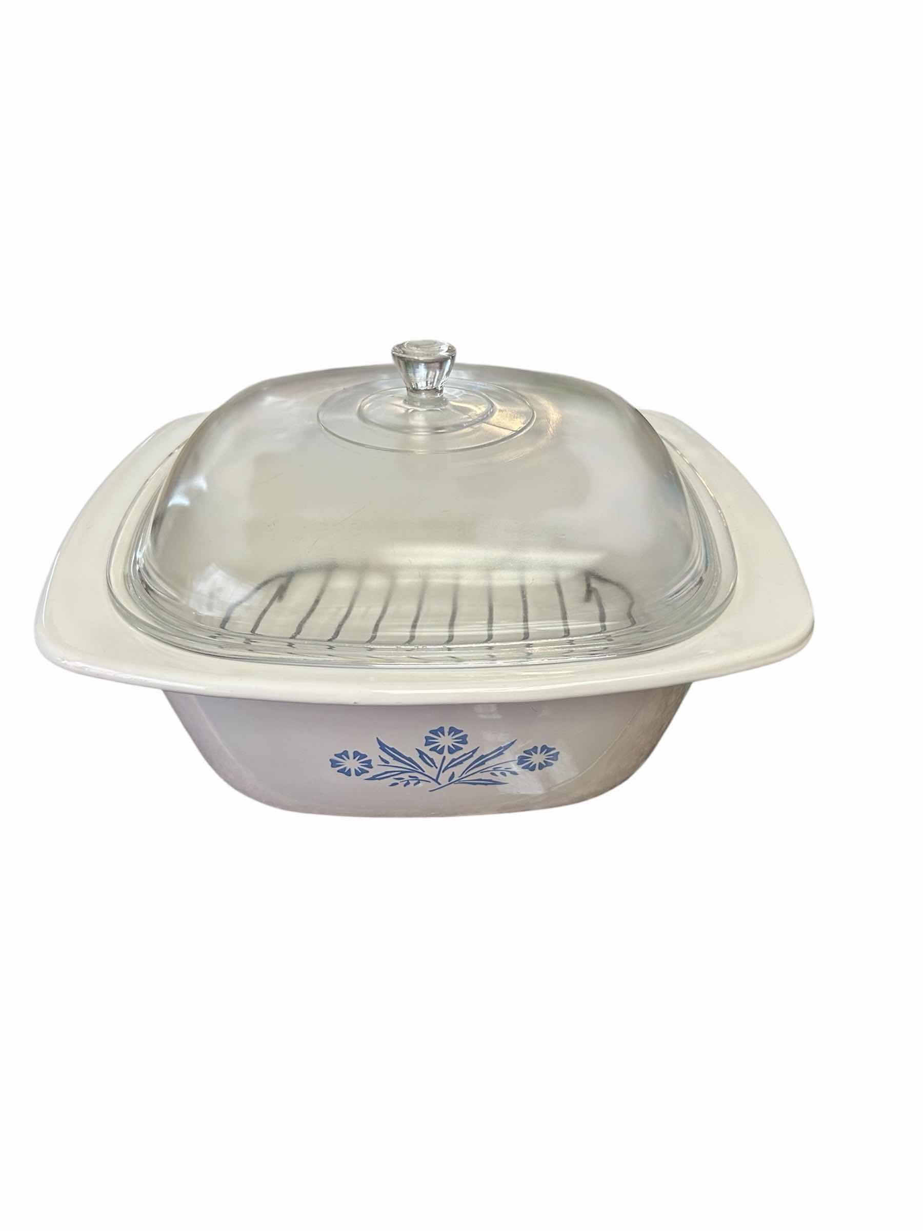 Photo 1 of VINTAGE BLUE CORNFLOWER CORNING-WARE 5 QT DUTCH OVEN