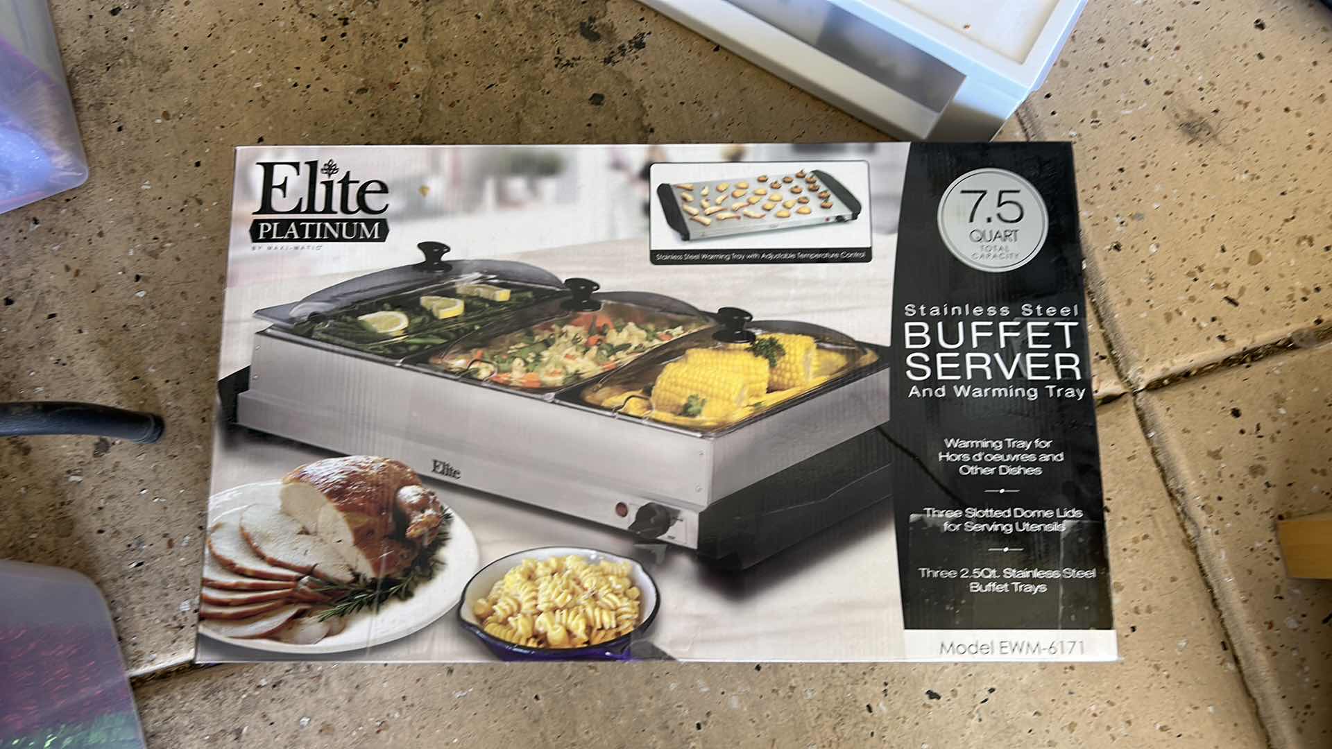 Photo 1 of ELITE GOURMET 7.5 QT TRIPLE BUFFET SERVER AND WARMING TRAY (MODEL EWM-6171).