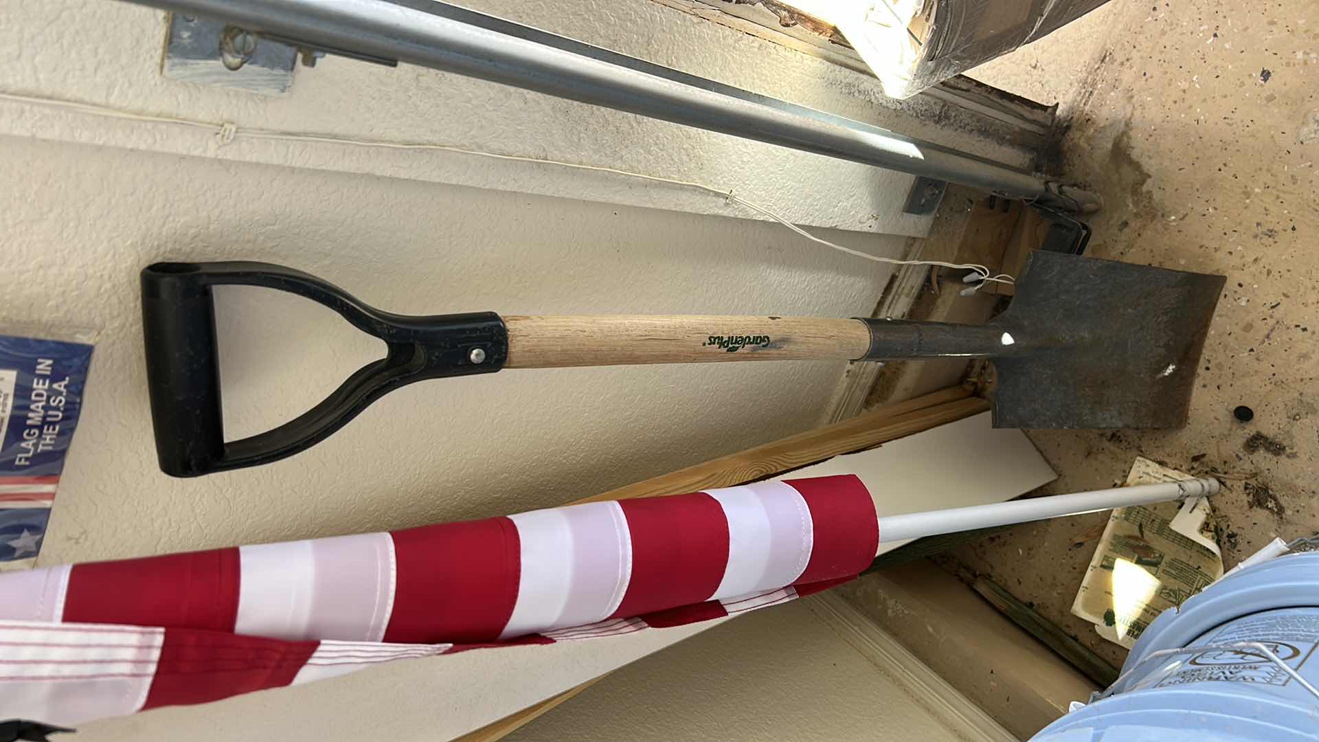 Photo 1 of AMERICAN FLAG