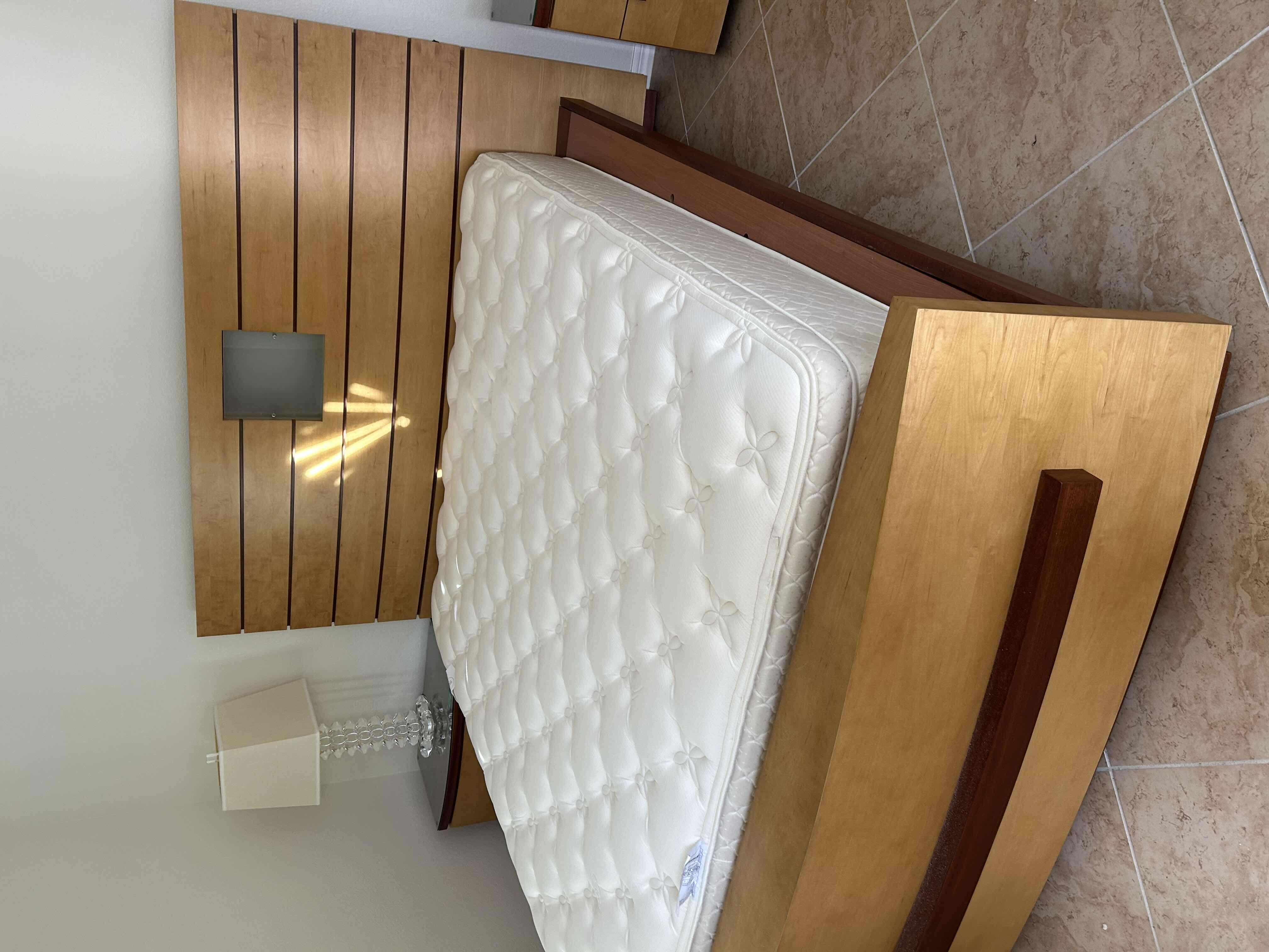 Photo 1 of CONTEMPORARY WOODEN PLATFORM KING BED CURVED FOOTBOARD AND MATCHING HEADBOARD W HORIZONTAL SLATS FROSTED GLASS ACCENT