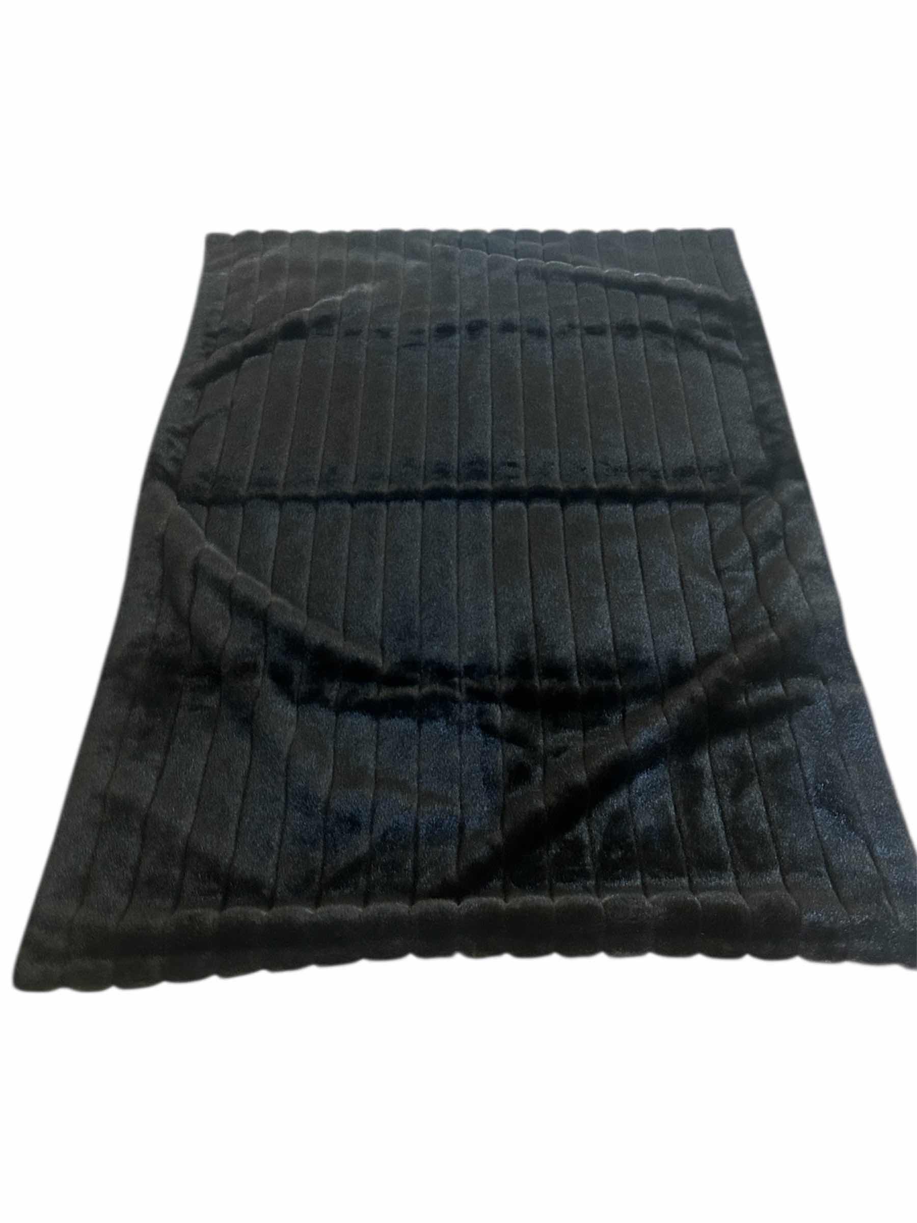 Photo 1 of BLACK RIBBED PARK AVENUE FAUX FUR PLUSH ACCENT THROW BLANKETS