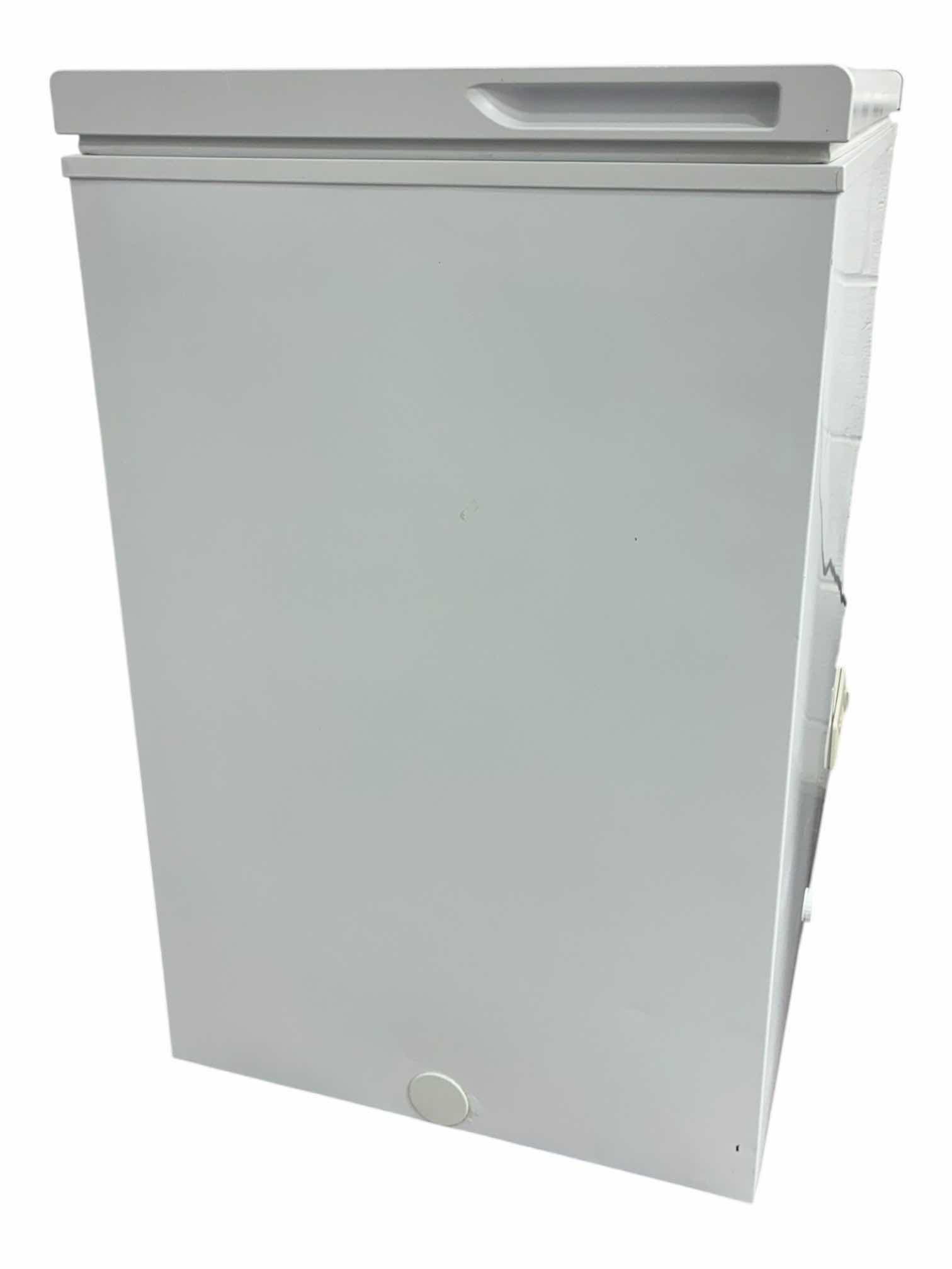 Photo 1 of GE 5.0CU FREESTANDING CHEST FREEZER FCM5SUCWW