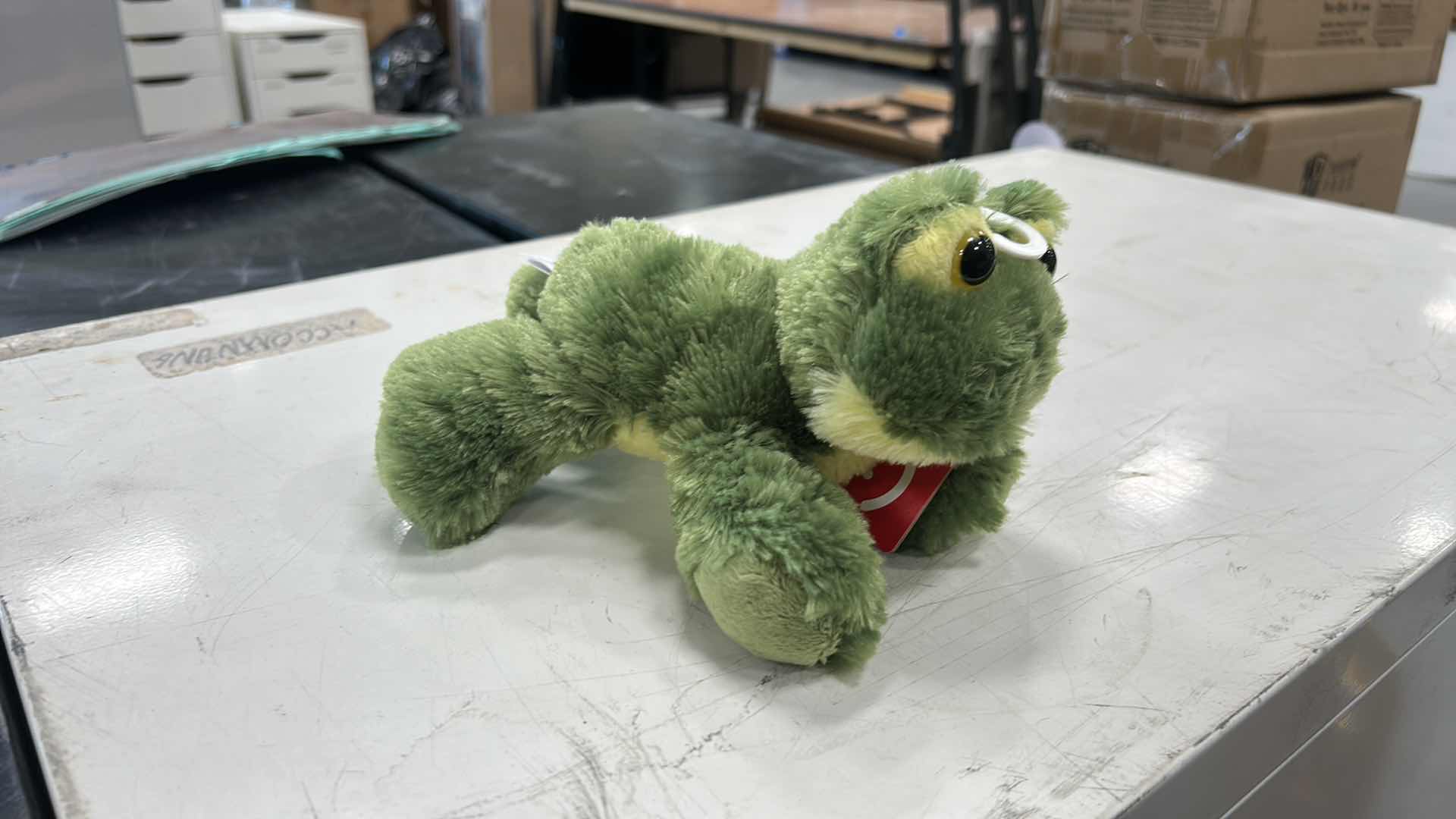 Photo 1 of 20 NEW AURORA PLUSH FROGS
