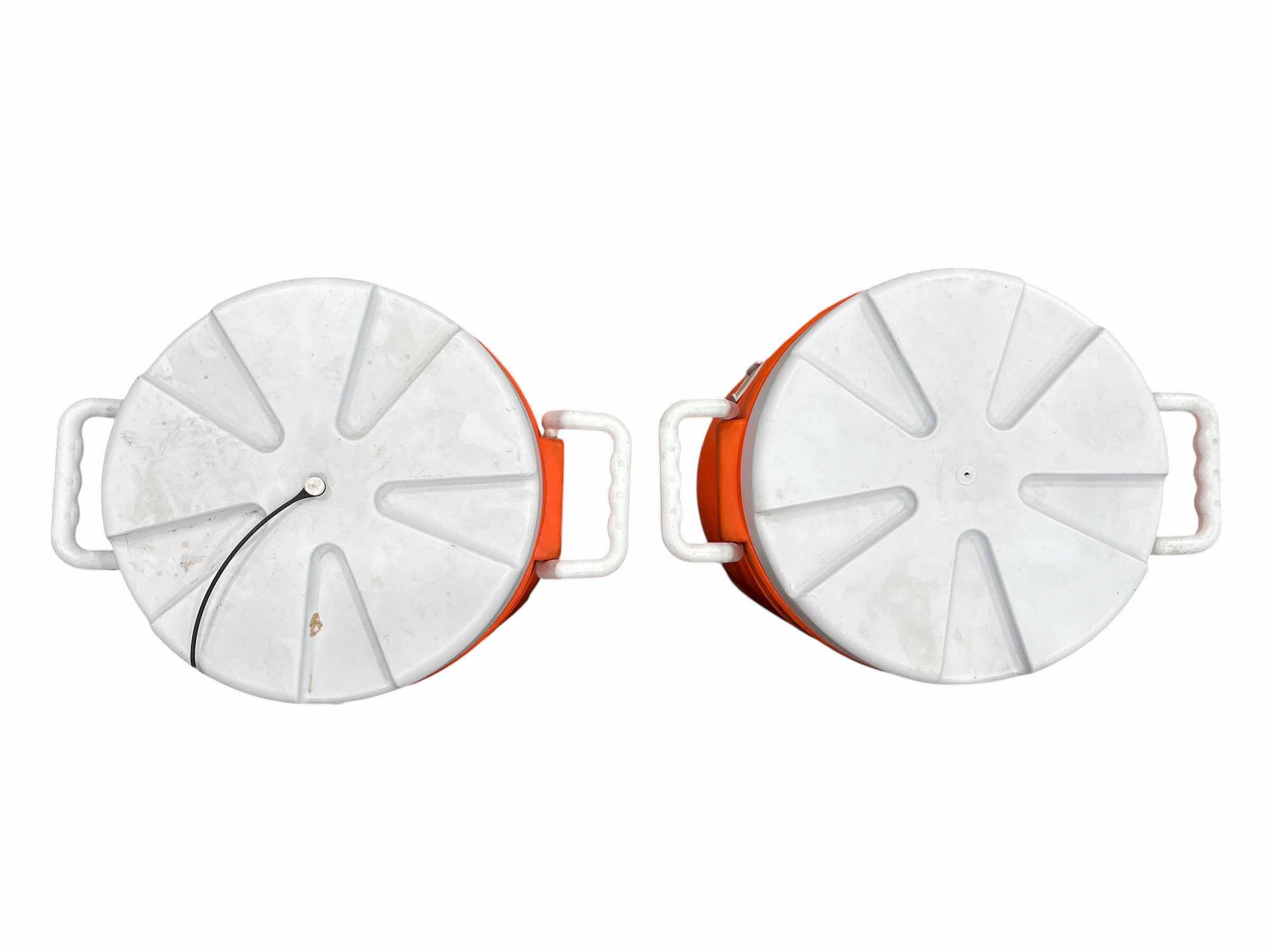 Photo 1 of (2)PCS RUBBERMAID 5 GALLON INSULATED BEVERAGE COOLER RETAIL $80