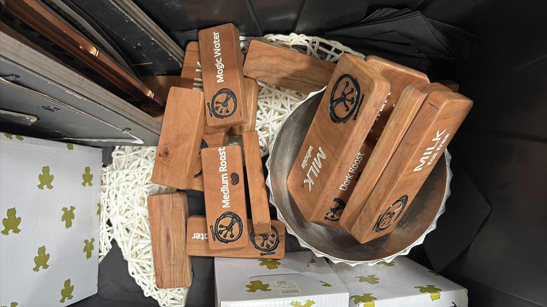 Photo 1 of CONTAINER OF WOOD KITCHEN-COFFEE DECOR SIGNS