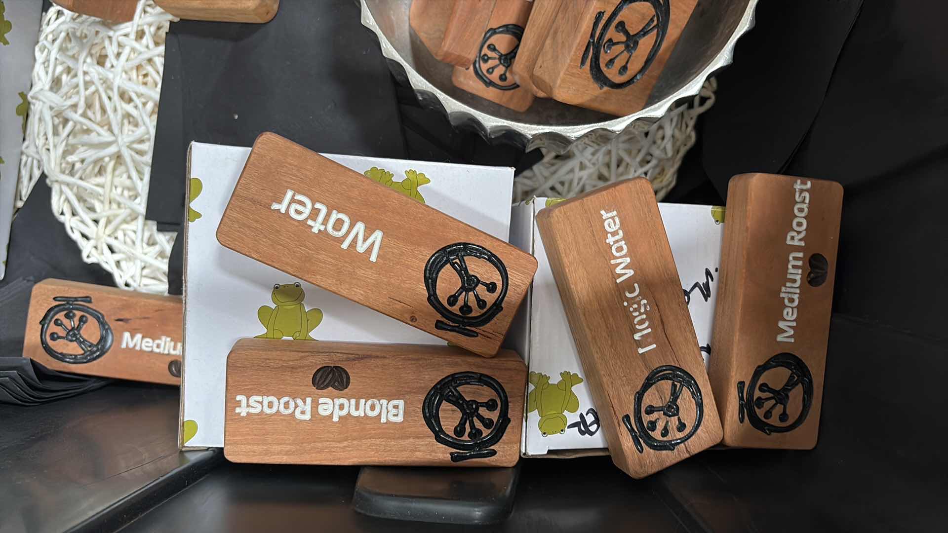 Photo 1 of CONTAINER OF WOOD KITCHEN-COFFEE DECOR SIGNS