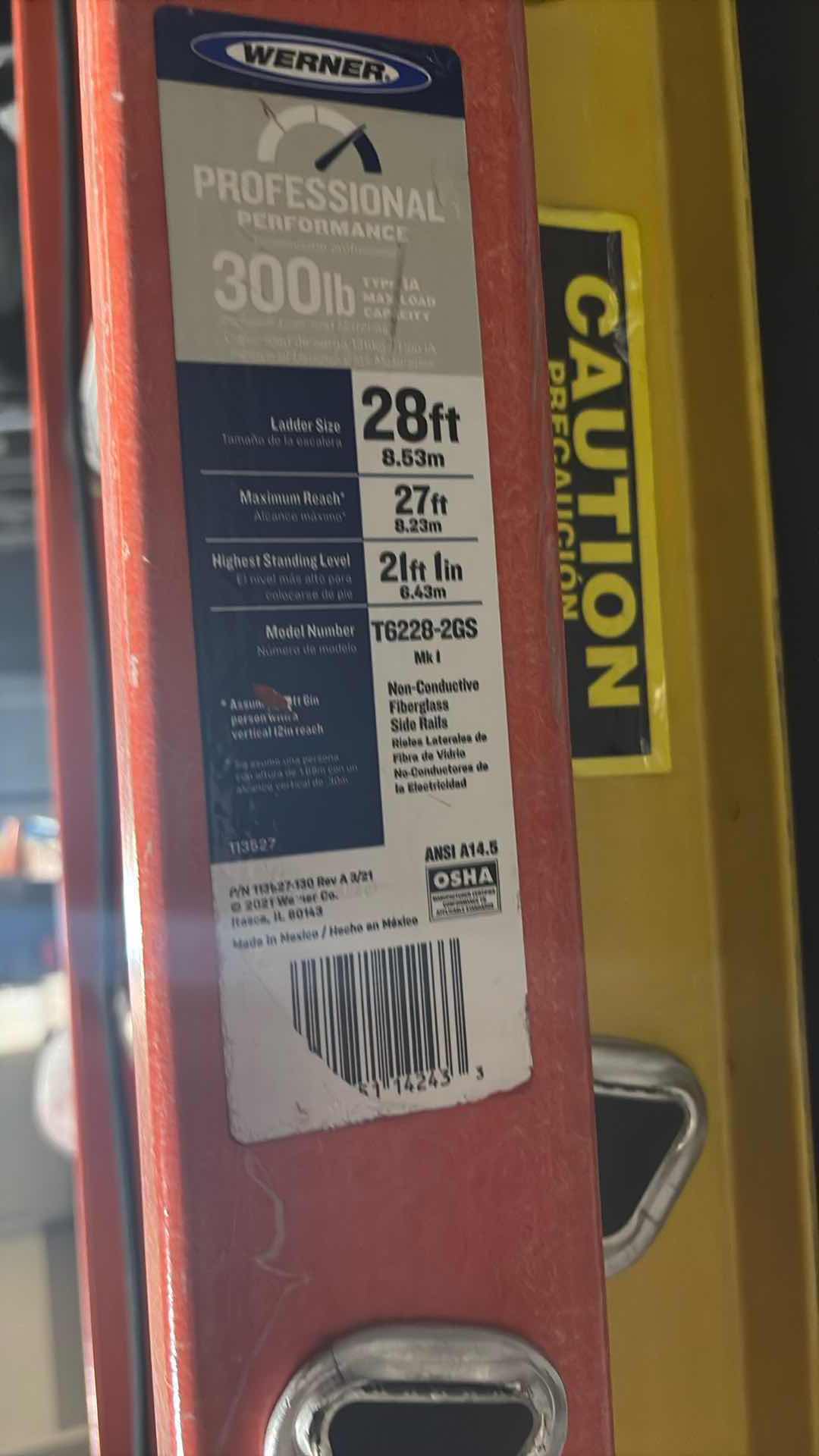 Photo 1 of 28' WERNER FIBERGLASS EXTENSION LADDER