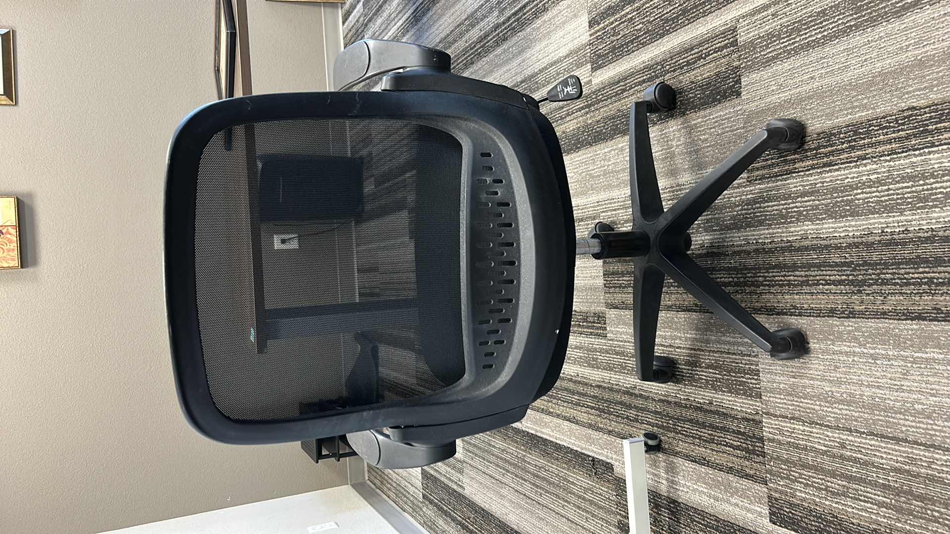 Photo 1 of HBADA BLACK OFFICE/DESK CHAIR