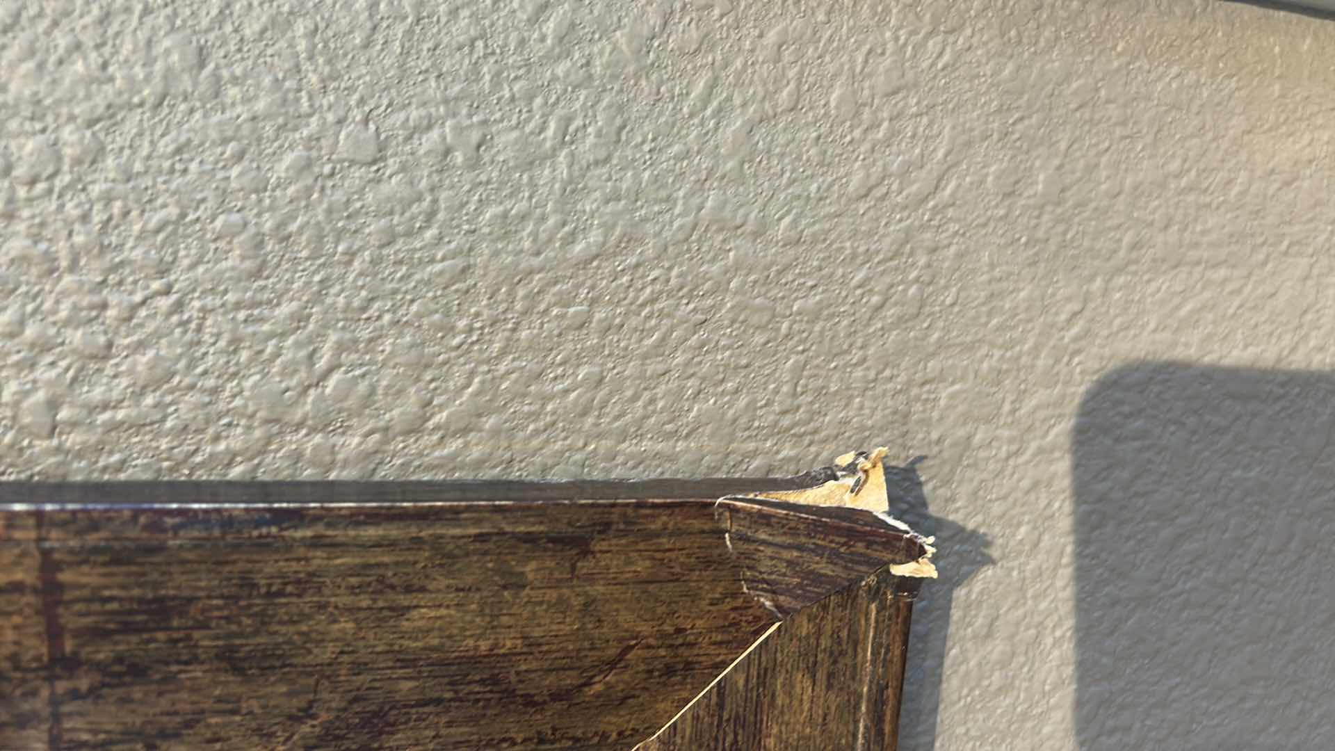 Photo 1 of GOLD FRAMED ARTWORK 36" X 36"
DAMAGED CORNER