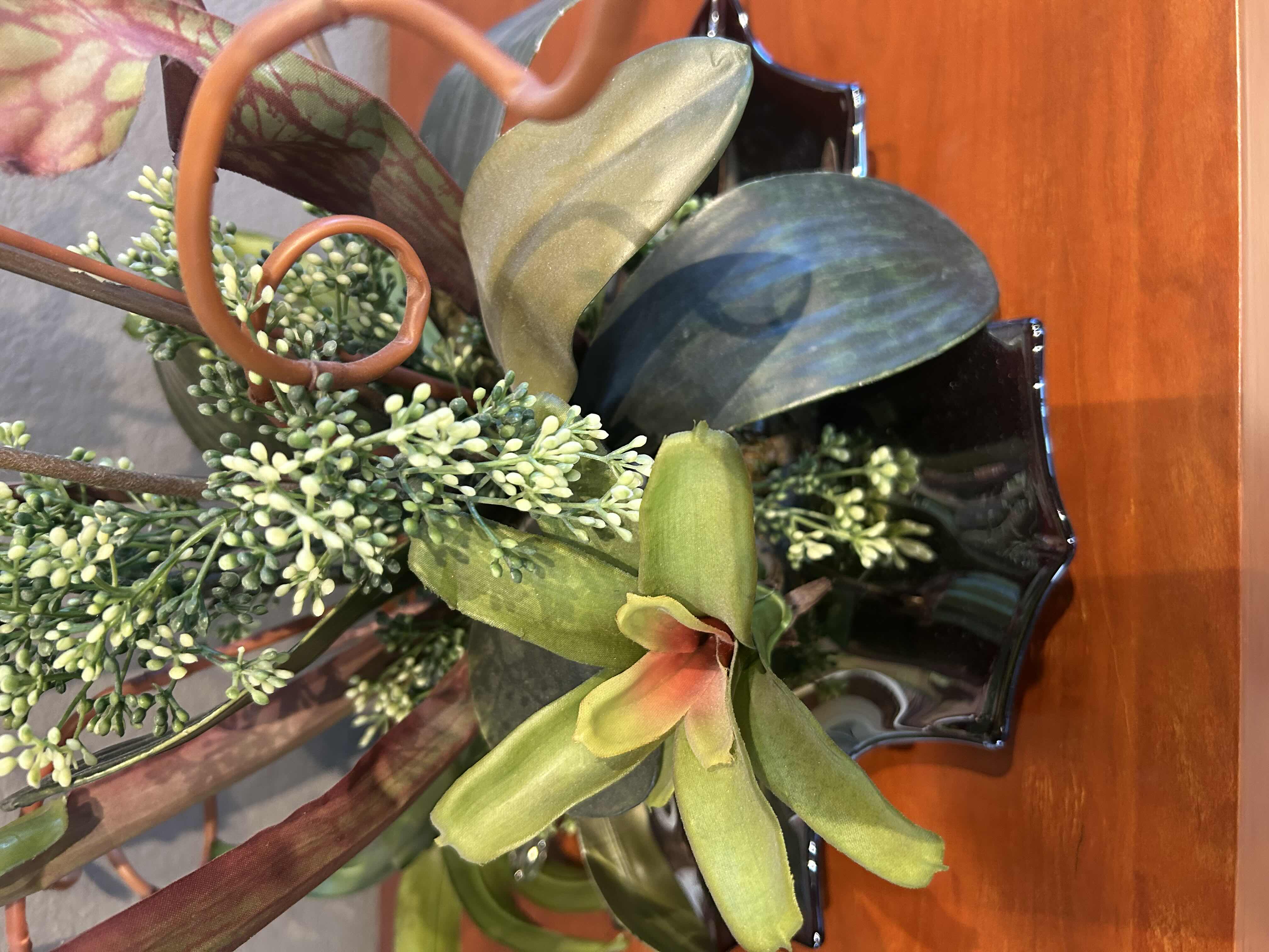 Photo 1 of FAUX DECORATIVE FLORAL ARRANGEMENT H 23"