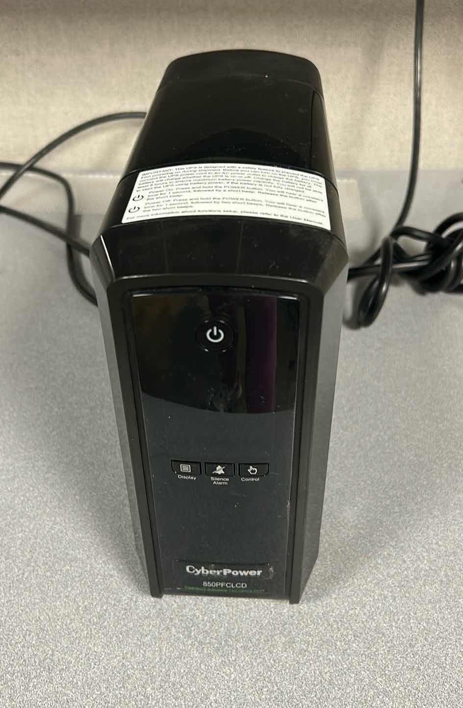 Photo 1 of CYBERPOWER 850PFCLCD