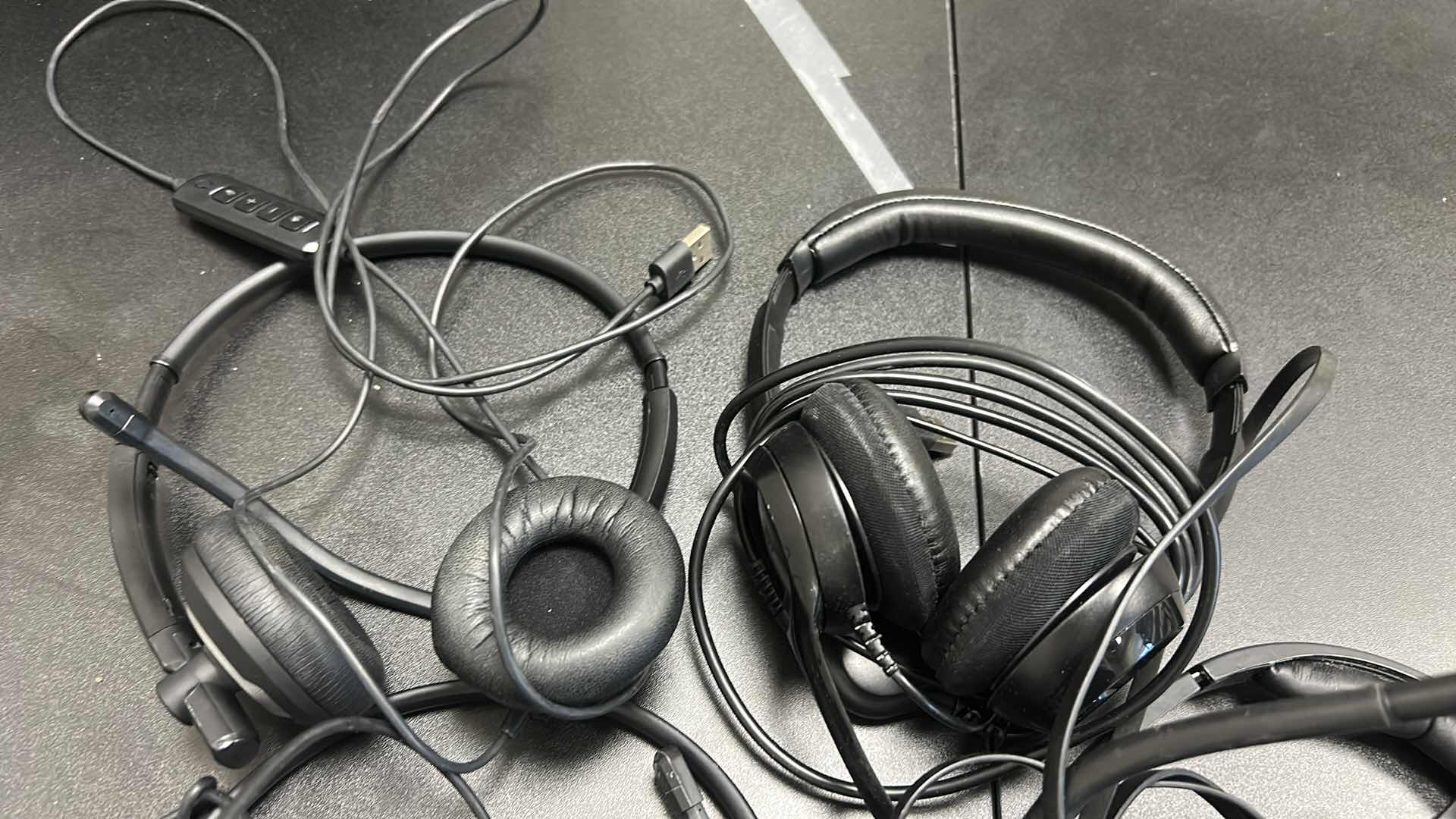 Photo 1 of 4 HEADSETS