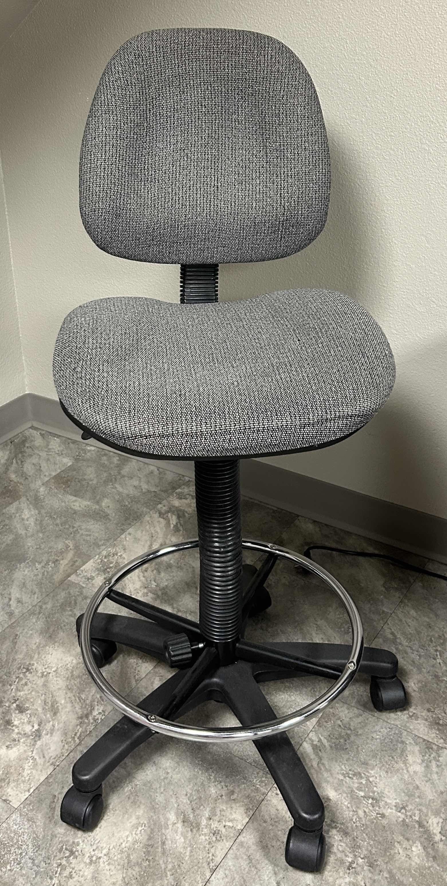 Photo 1 of GREY ARMLESS ADJUSTABLE OFFICE STOOL