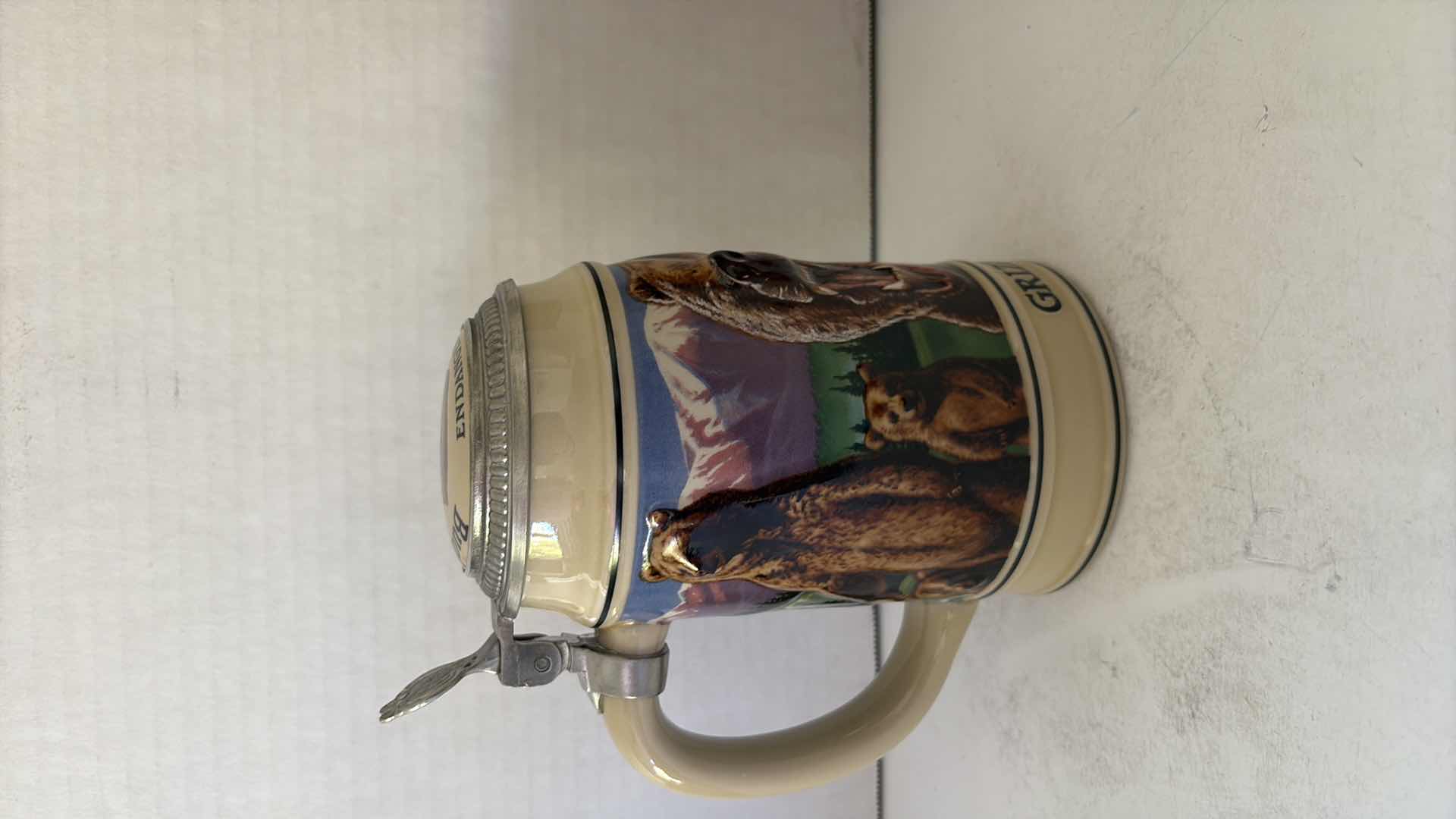 Photo 1 of BUDWEISER ENDANGERED SPECIES SERIES “GRIZZLY BEAR” STEIN