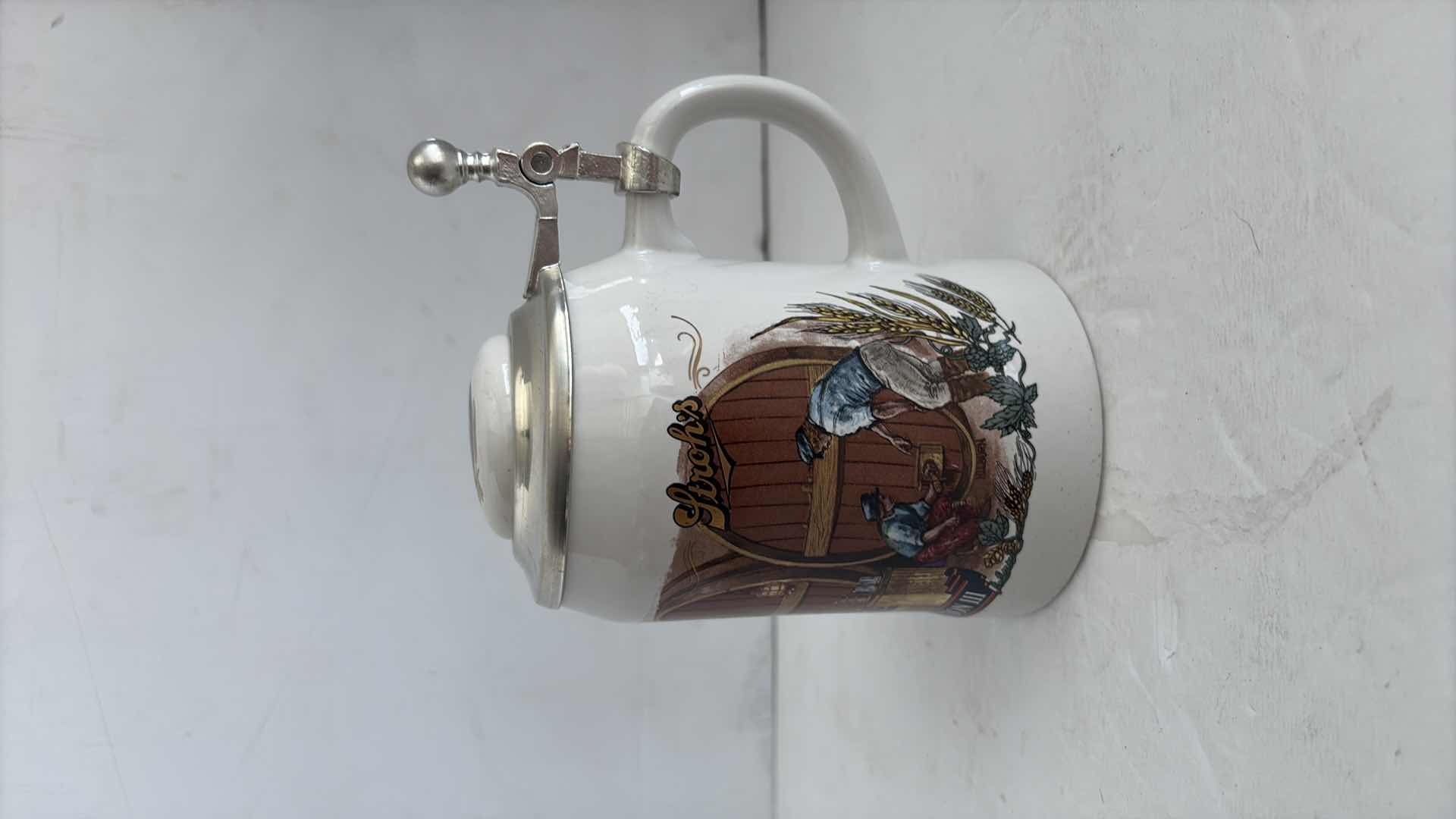 Photo 1 of STROHS BAVARIA COLLECTION 3 STEIN