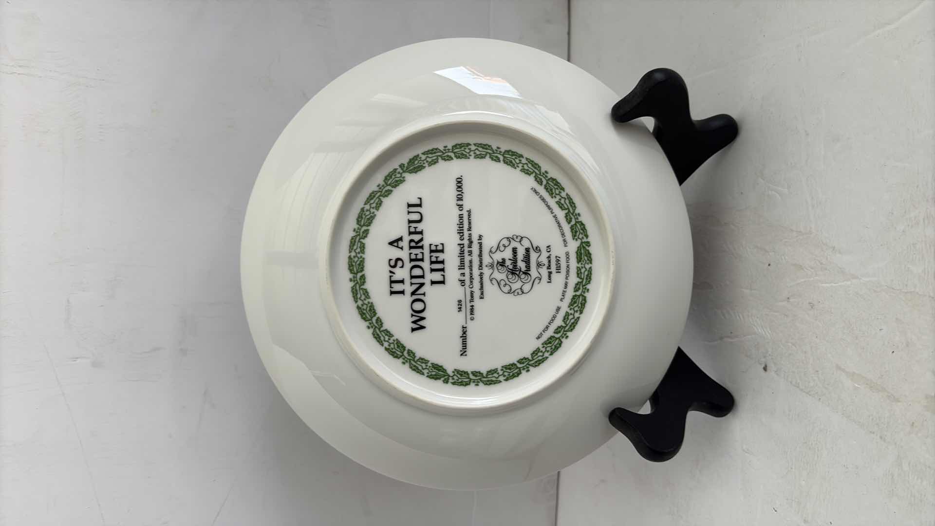 Photo 1 of ITS A WONDERFUL LIFE COMMEMORATIVE PLATE COA
