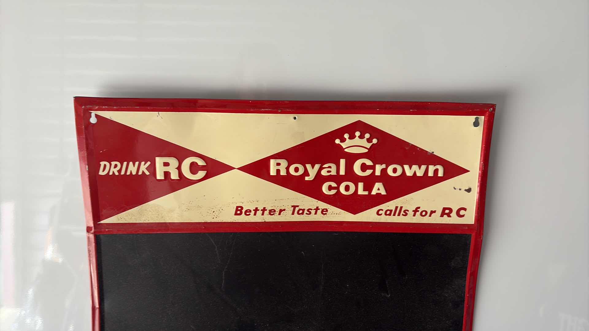 Photo 1 of 1940 METAL VINTAGE RC COLA SIGN 28" X 20"