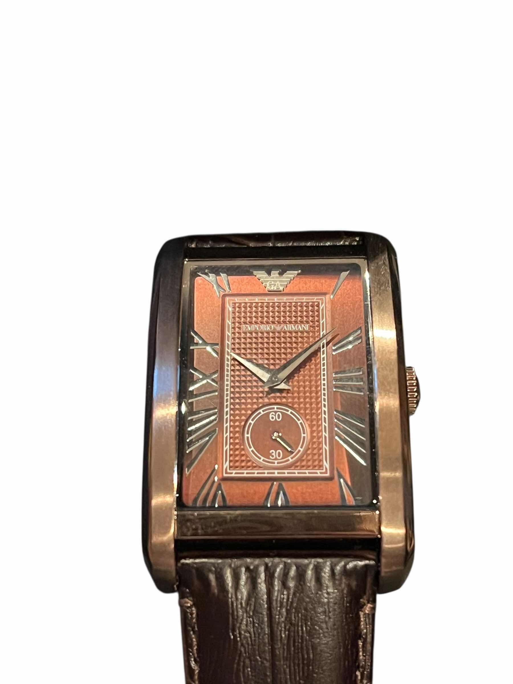 Photo 1 of DESIGNER EMPORIO ARMANI LEATHER BAND MENS WATCH $125