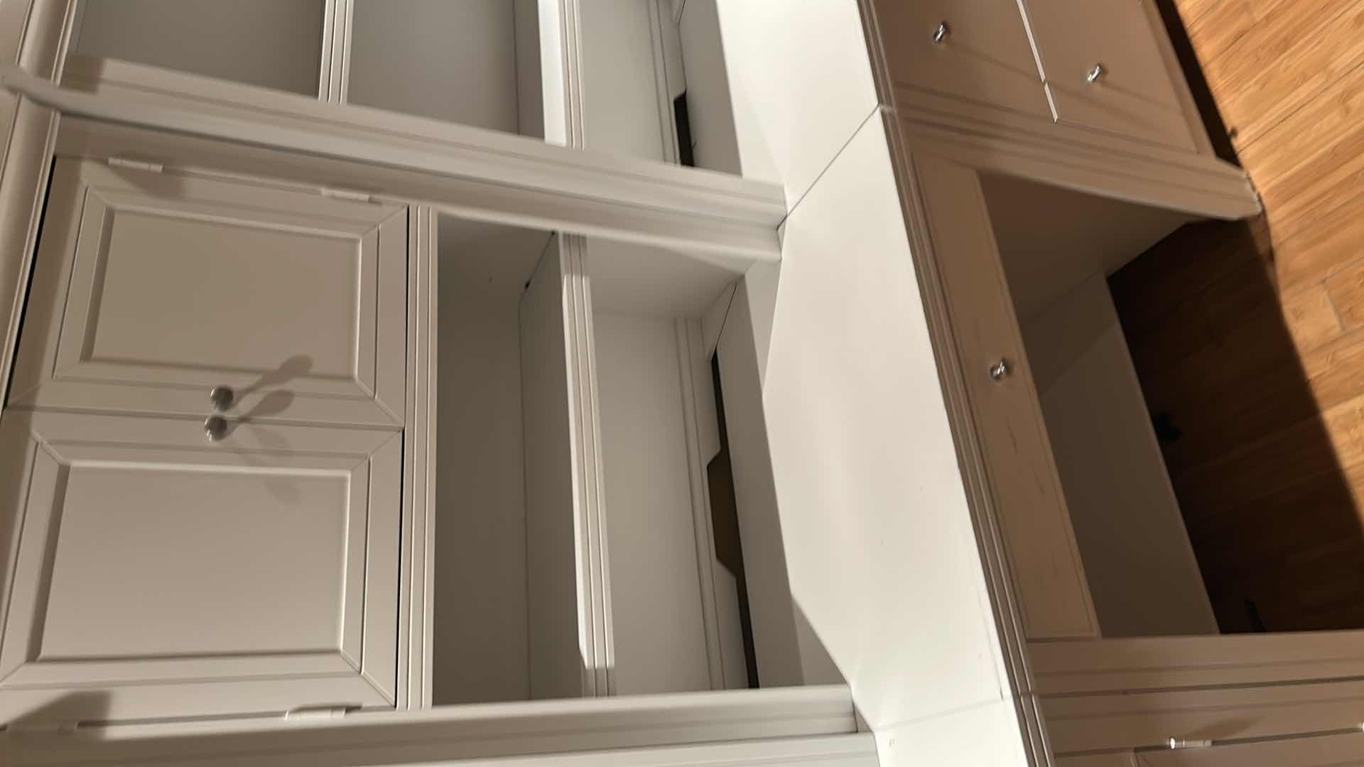 Photo 1 of 6 PC WHITE HOME OFFICE DESK  & HUTCH SET 90" X 22" H 71"