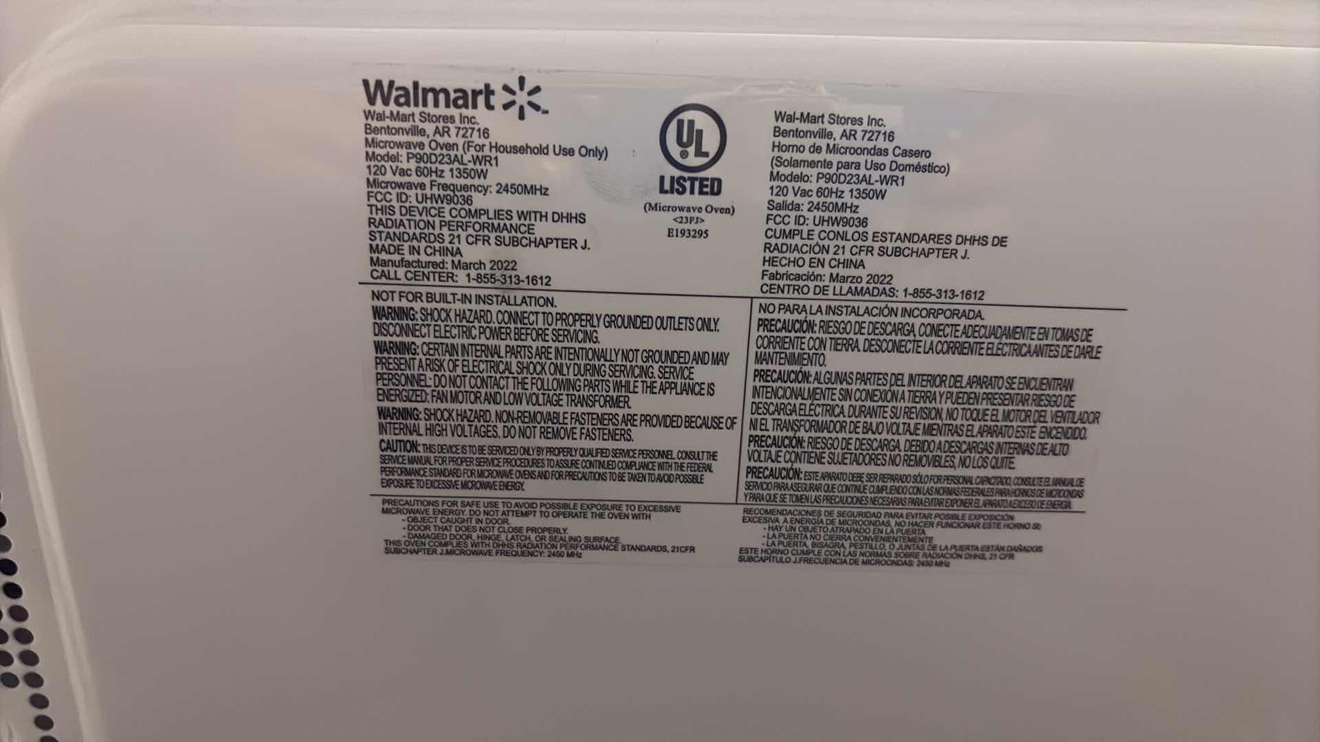 Photo 1 of HAMILTON BEACH STAINLESS STEEL MICROWAVE 19” X 12” H12"