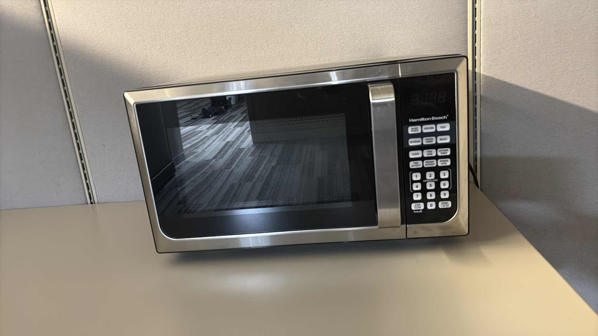 Photo 1 of HAMILTON BEACH STAINLESS STEEL MICROWAVE 19” X 12” H12"