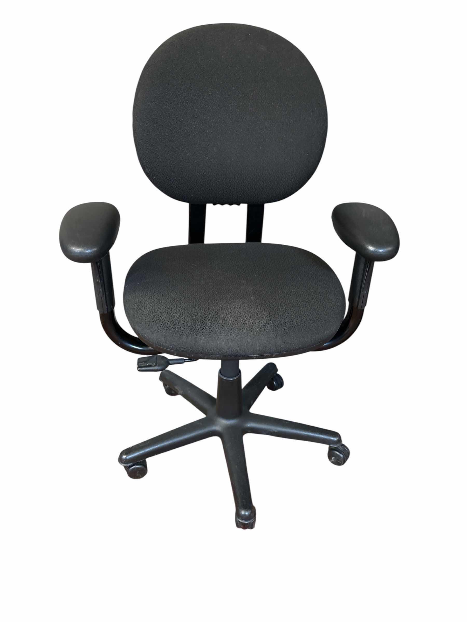Photo 1 of BLACK ADJUSTABLE ROLLING OFFICE ARM CHAIR 