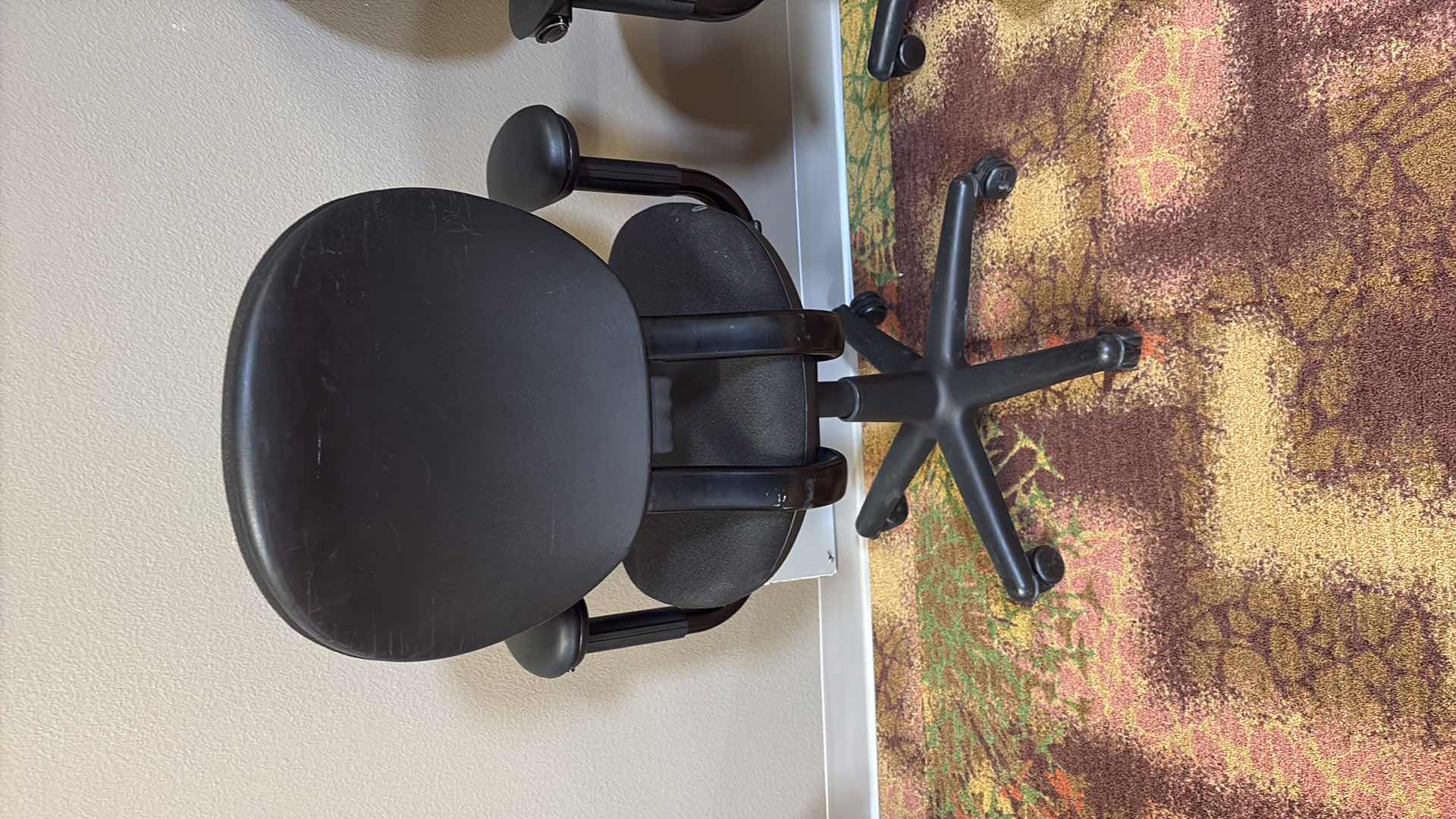 Photo 1 of BLACK ADJUSTABLE ROLLING OFFICE ARM CHAIR 