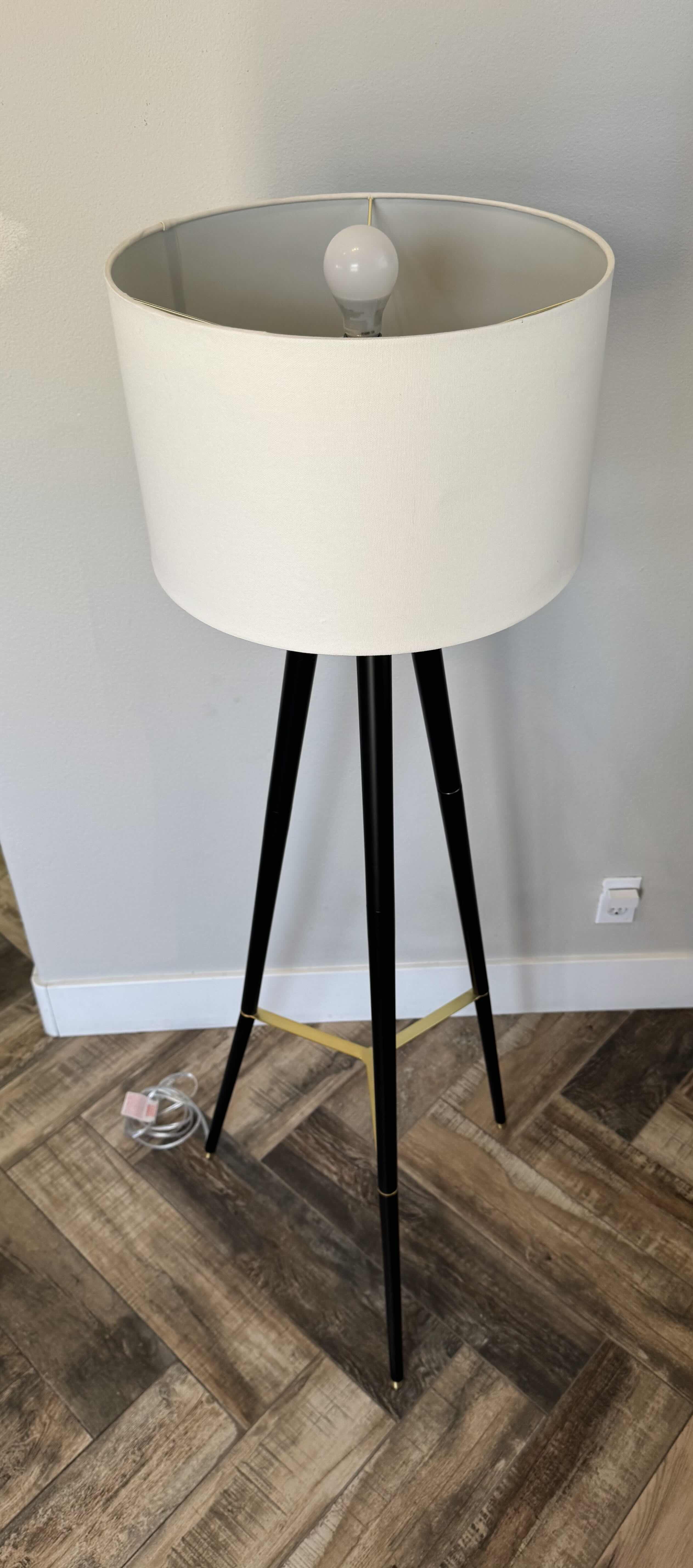 Photo 1 of BLACK METAL TRIPOD FLOOR LAMP H60"