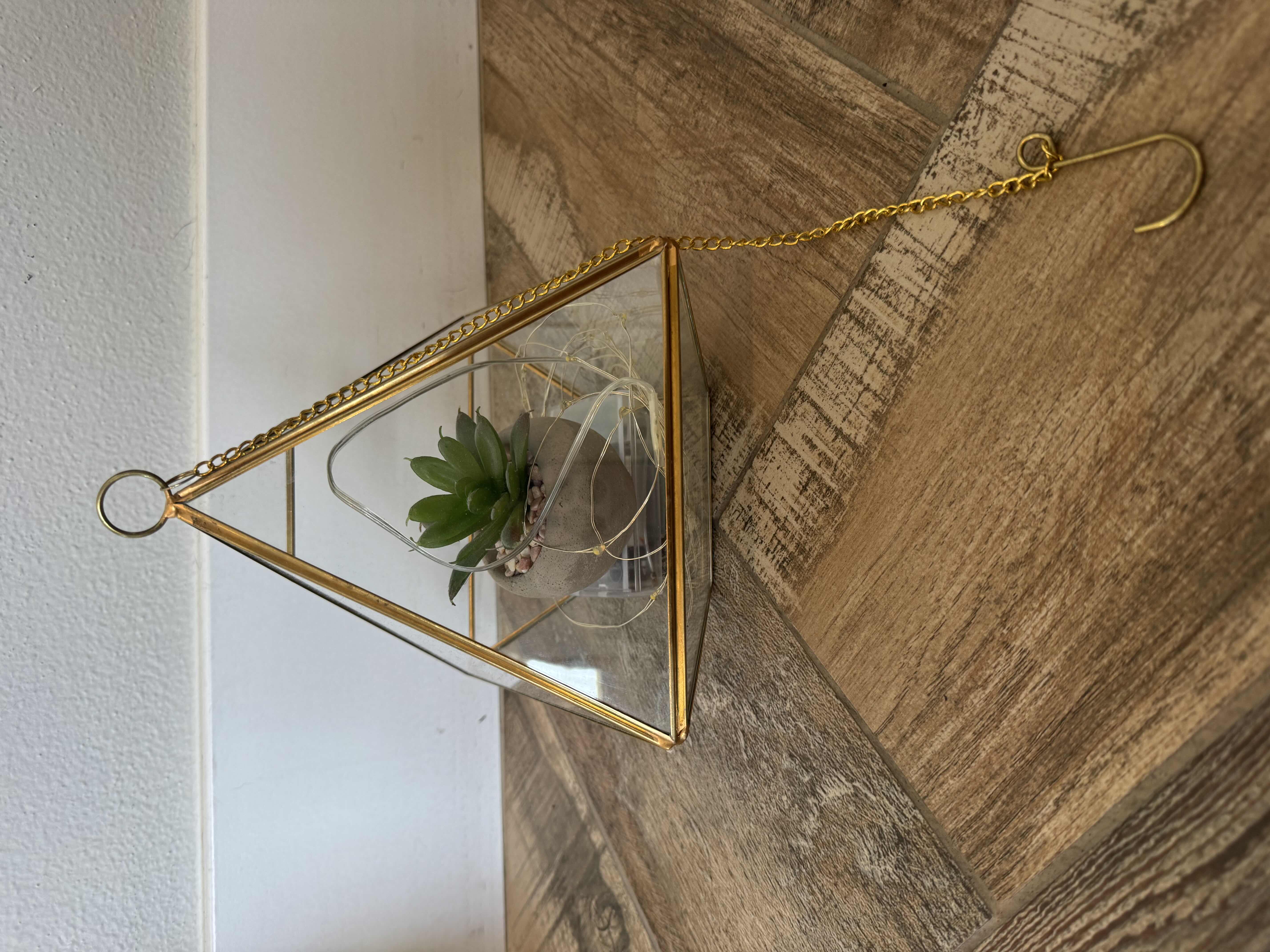 Photo 1 of HOME DECOR. 