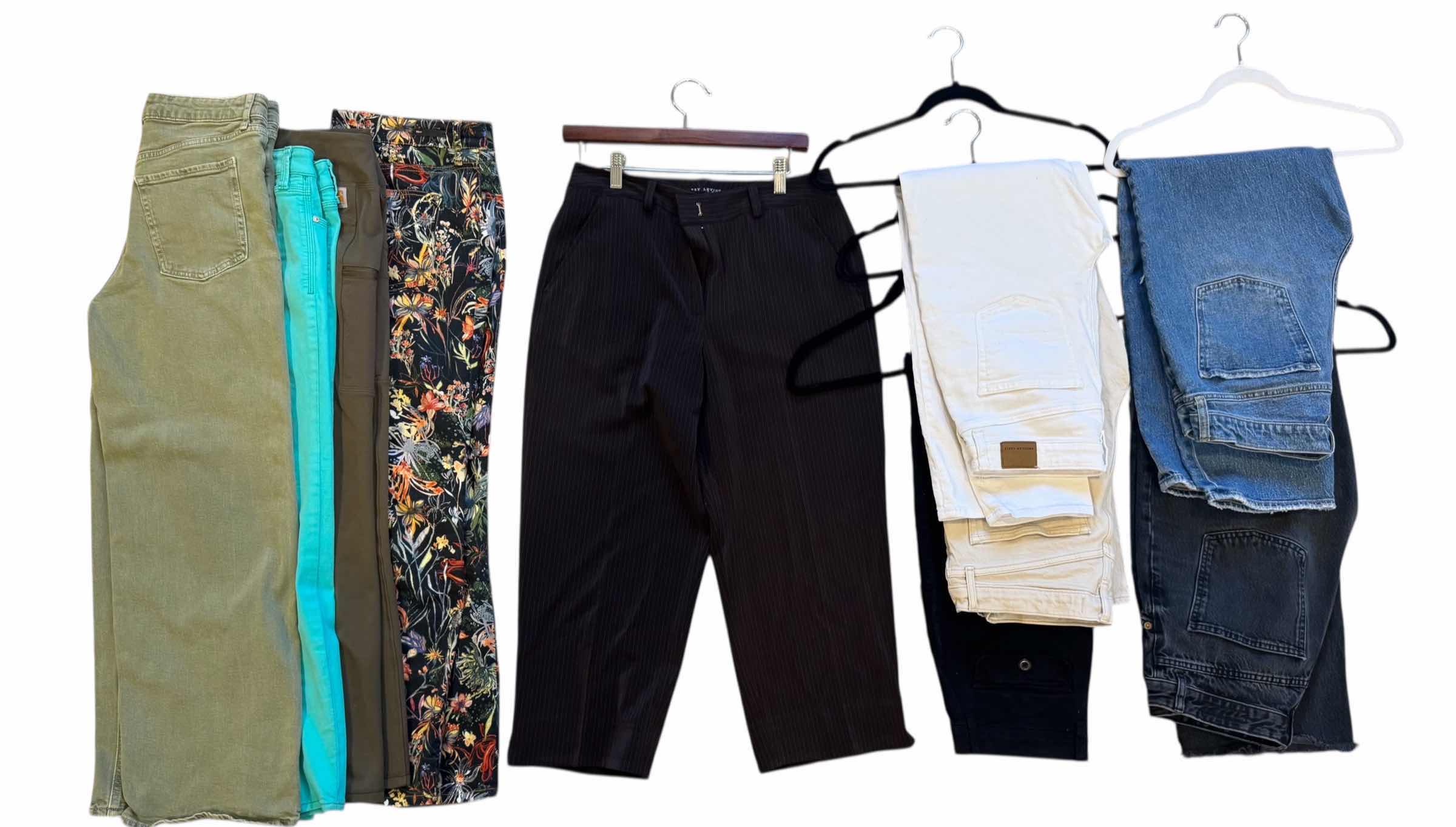 Photo 1 of 10 PAIRS-WOMEN'S PANTS  & JEANS (SIZE M/L)