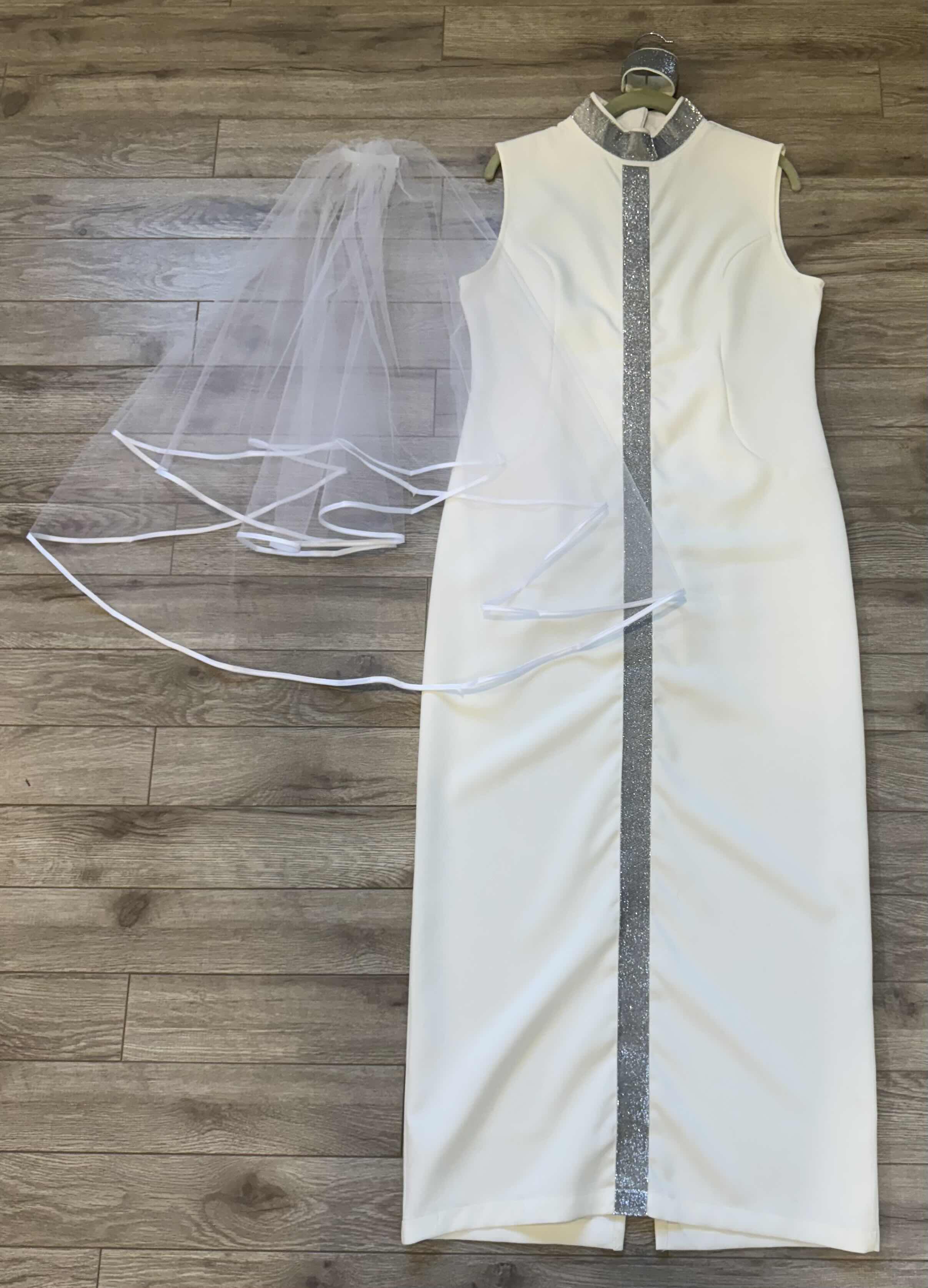 Photo 1 of WHITE W SILVER TRIM SHORT SLEEVE EVENING GOWN W SHORT WHITE VEIL (SIZE L)